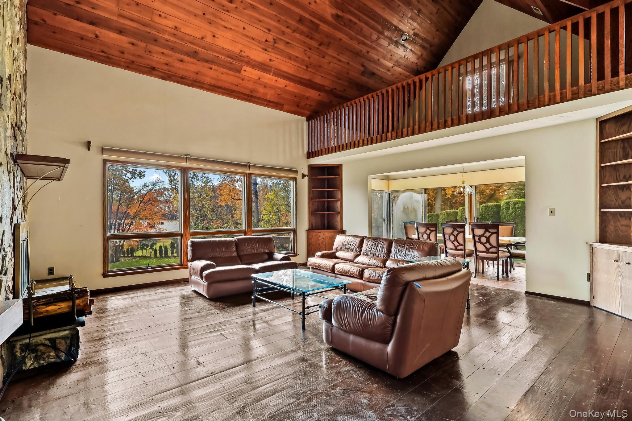 Harrison, New York, 10528, United States, 4 Bedrooms Bedrooms, ,5 BathroomsBathrooms,Residential,For Sale,1989402