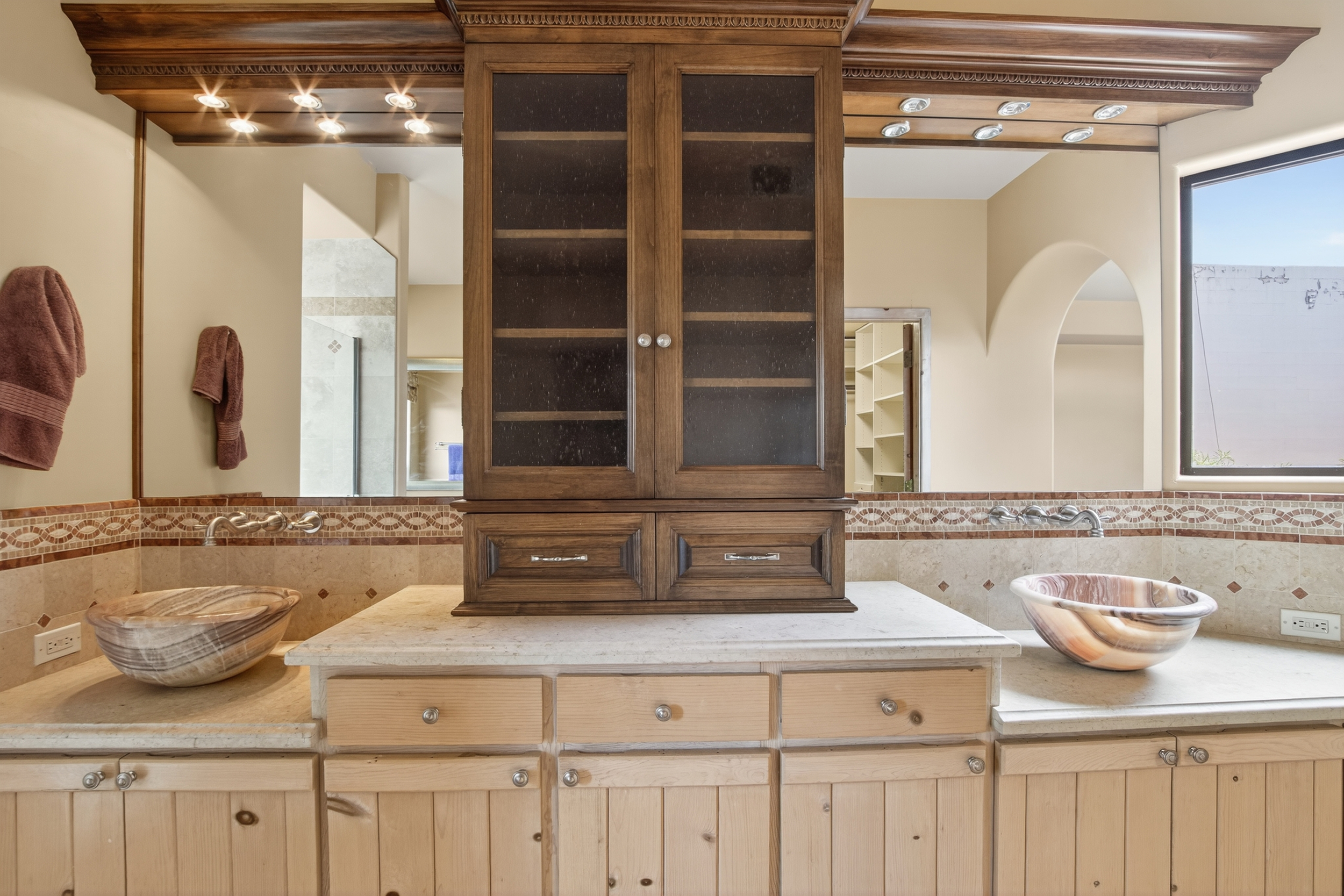 Tempe, Arizona, 85283, United States, 2 Bedrooms Bedrooms, ,Residential,For Sale,1966872