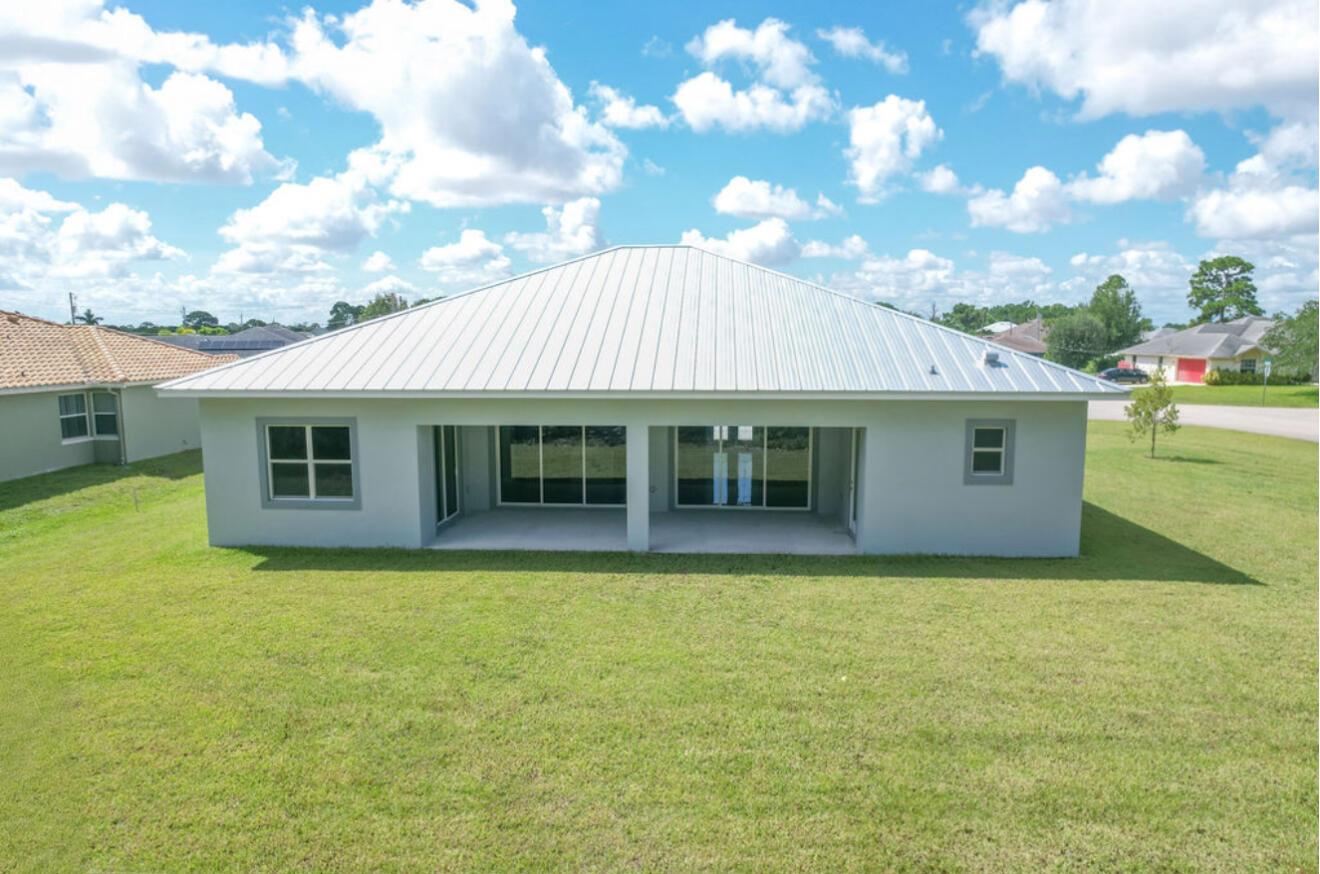Port St Lucie, Florida, 34986, United States, 4 Bedrooms Bedrooms, ,3 BathroomsBathrooms,Residential,For Sale,1926175