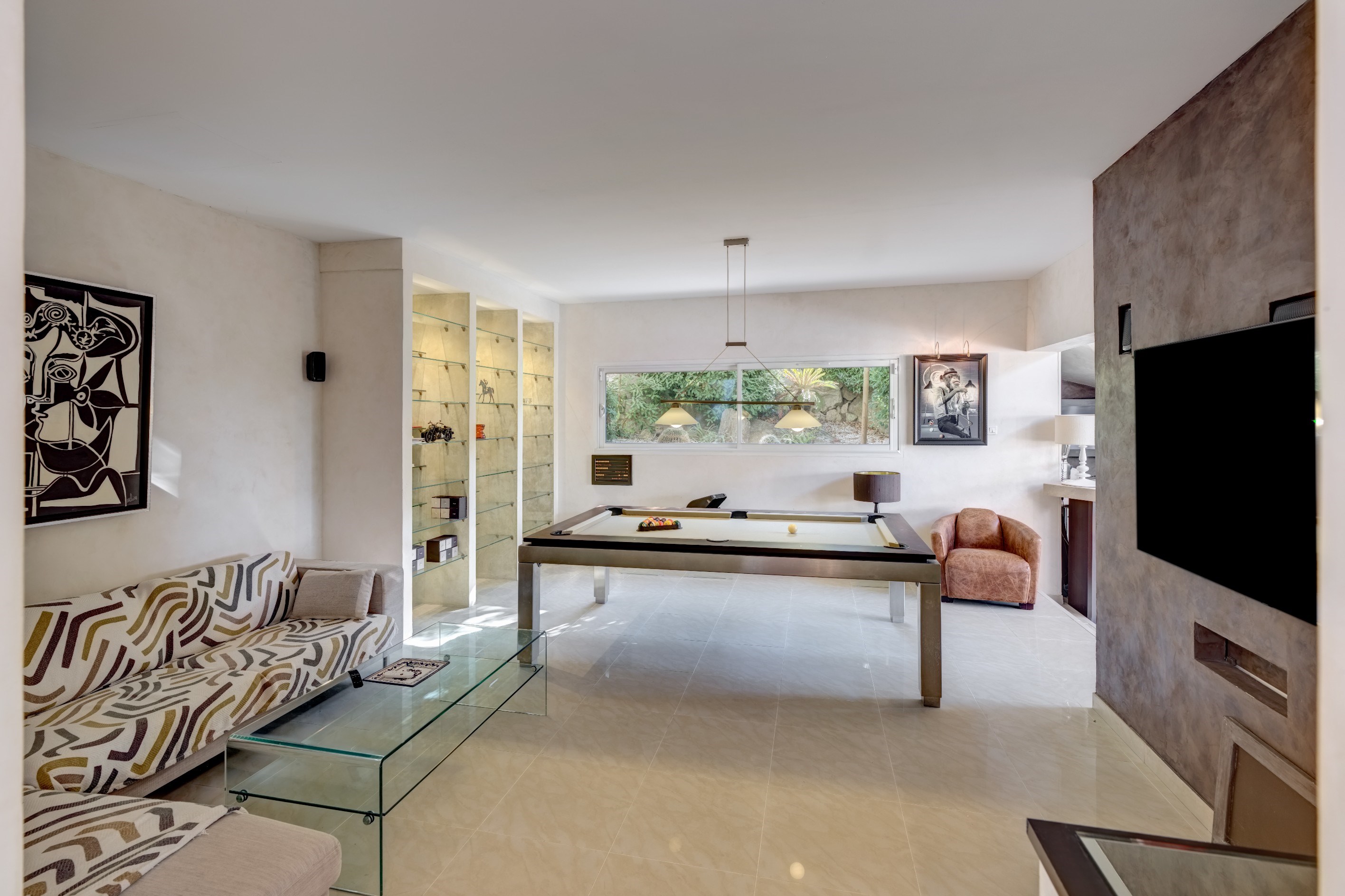  Cannes Croix des Gardes, 208 sqm three bedroom villa with pool and independent … - 物件實景