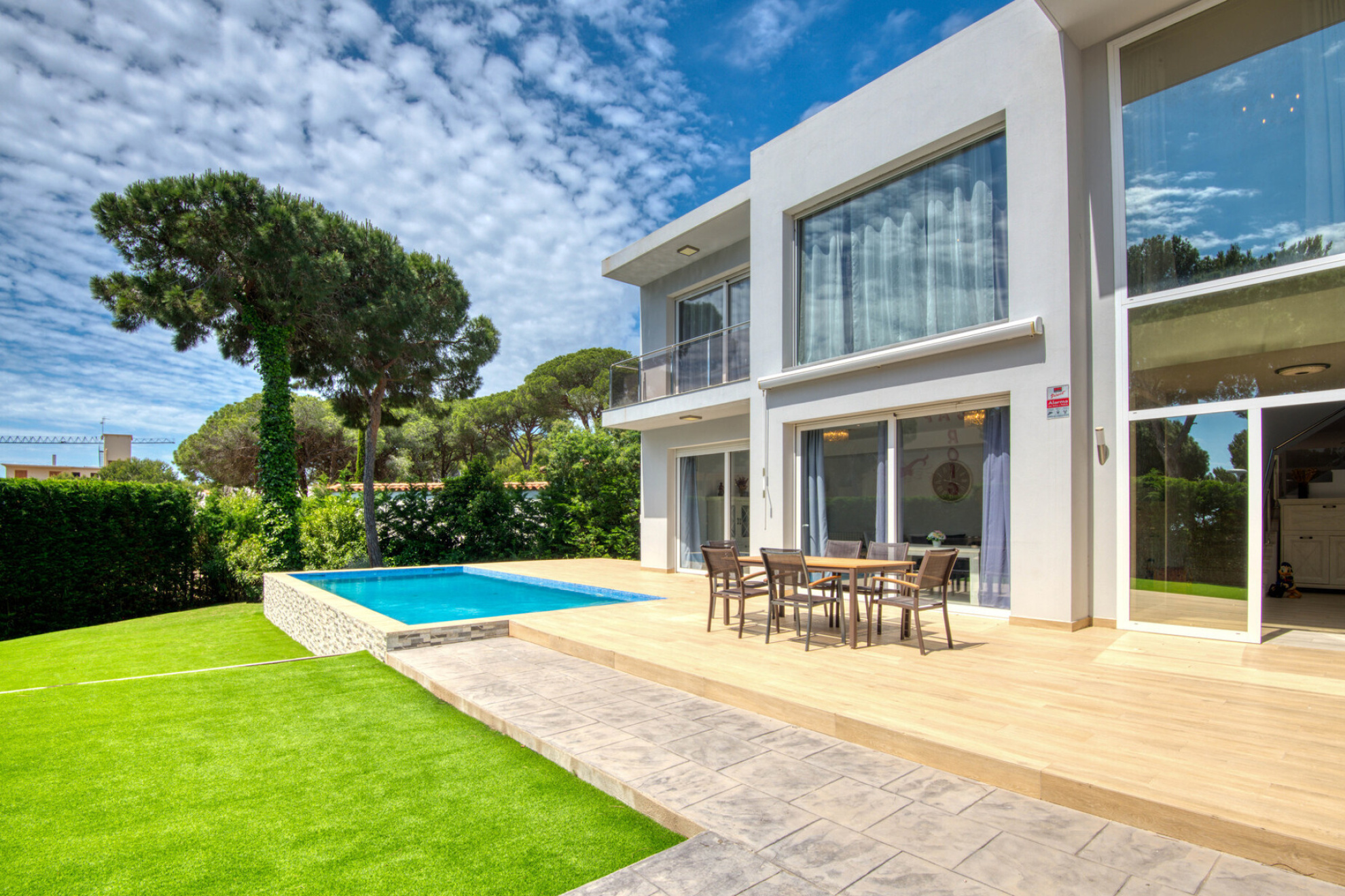  Modern house 200 meters from the beach. - 物件實景