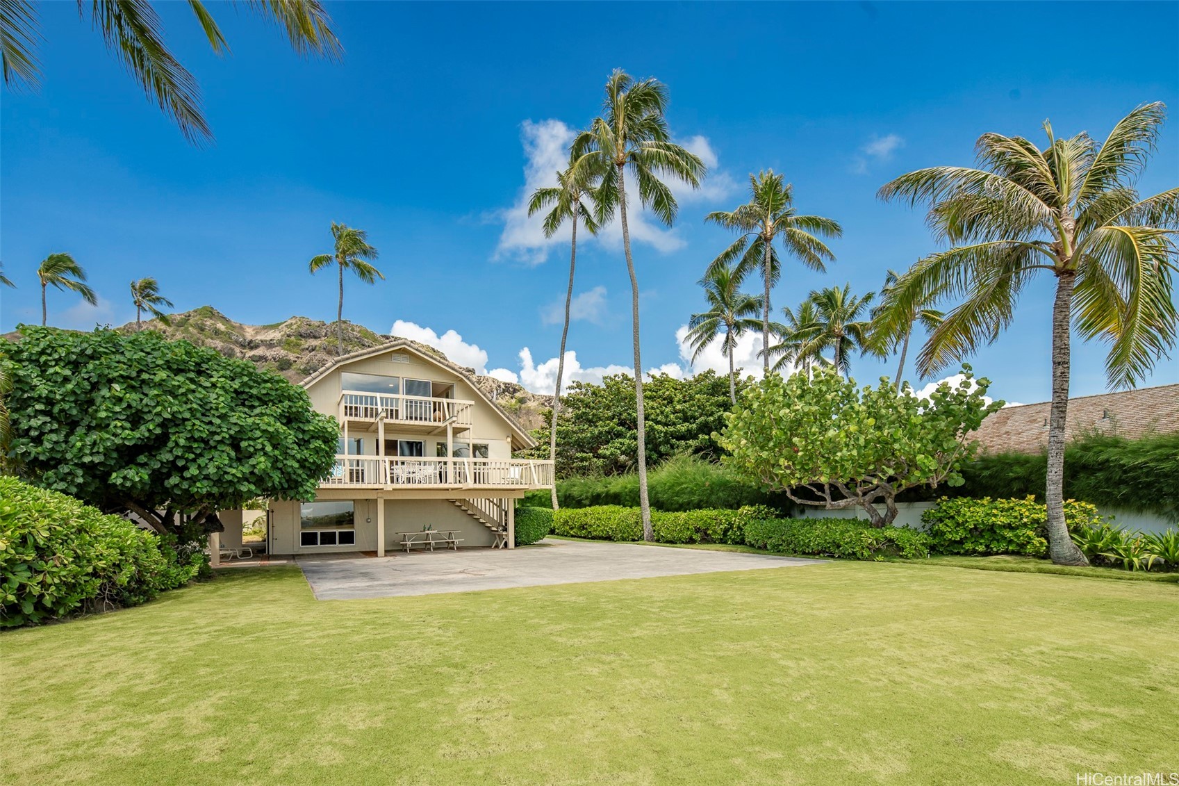 Kailua, Hawaii, 96734, United States, 5 Bedrooms Bedrooms, ,4 BathroomsBathrooms,Residential,For Sale,1896649