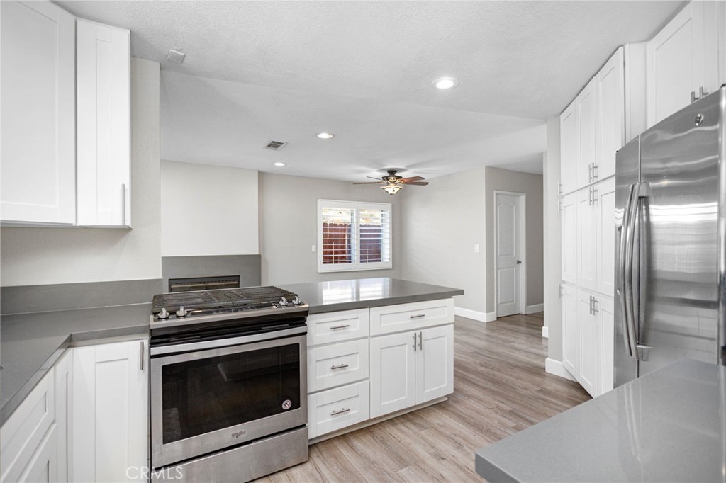 Murrieta, California, 92562, United States, 3 Bedrooms Bedrooms, ,3 BathroomsBathrooms,Residential,For Sale,1920307