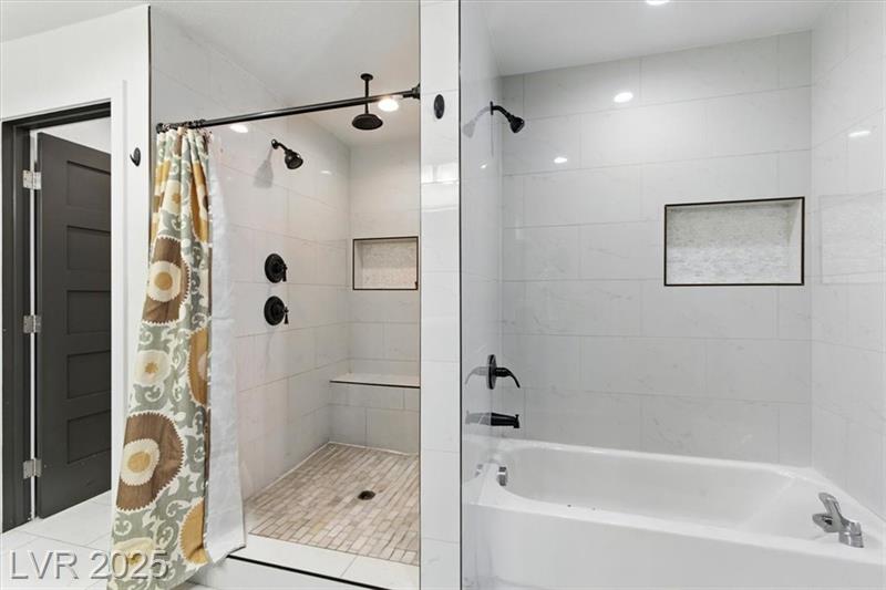 Las Vegas, Nevada, 89106, United States, 4 Bedrooms Bedrooms, ,3 BathroomsBathrooms,Residential,For Sale,1942763