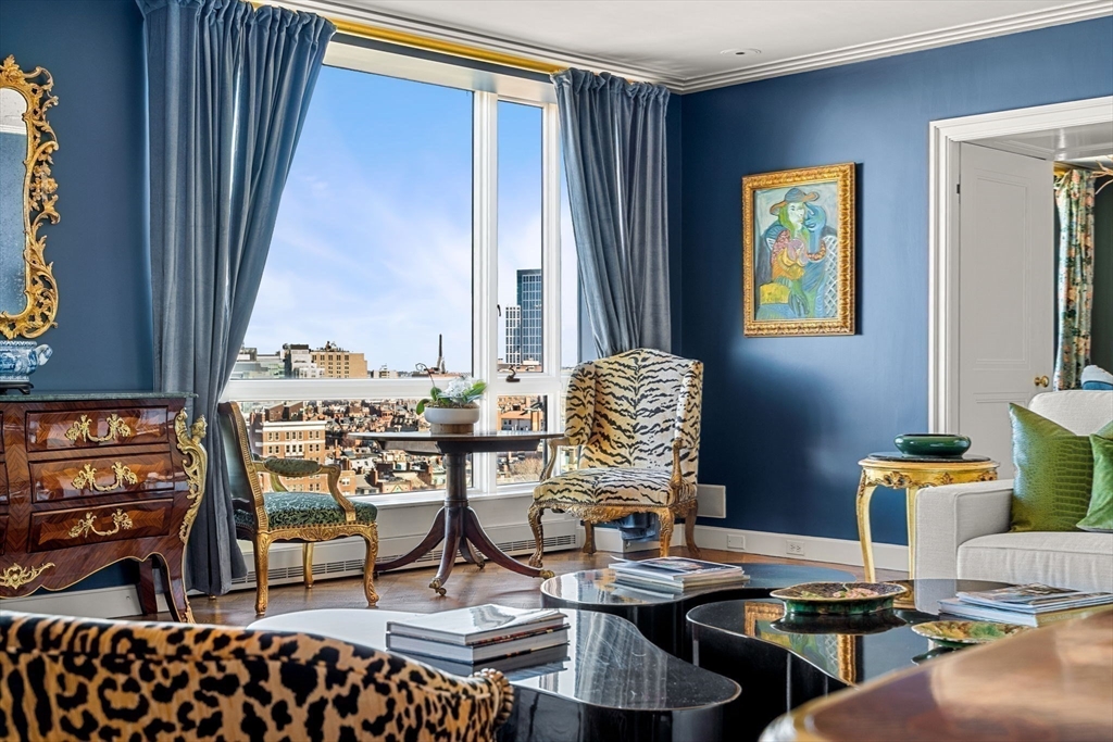 Boston, Massachusetts, 02116, United States, 3 Bedrooms Bedrooms, ,3 BathroomsBathrooms,Residential,For Sale,1850215