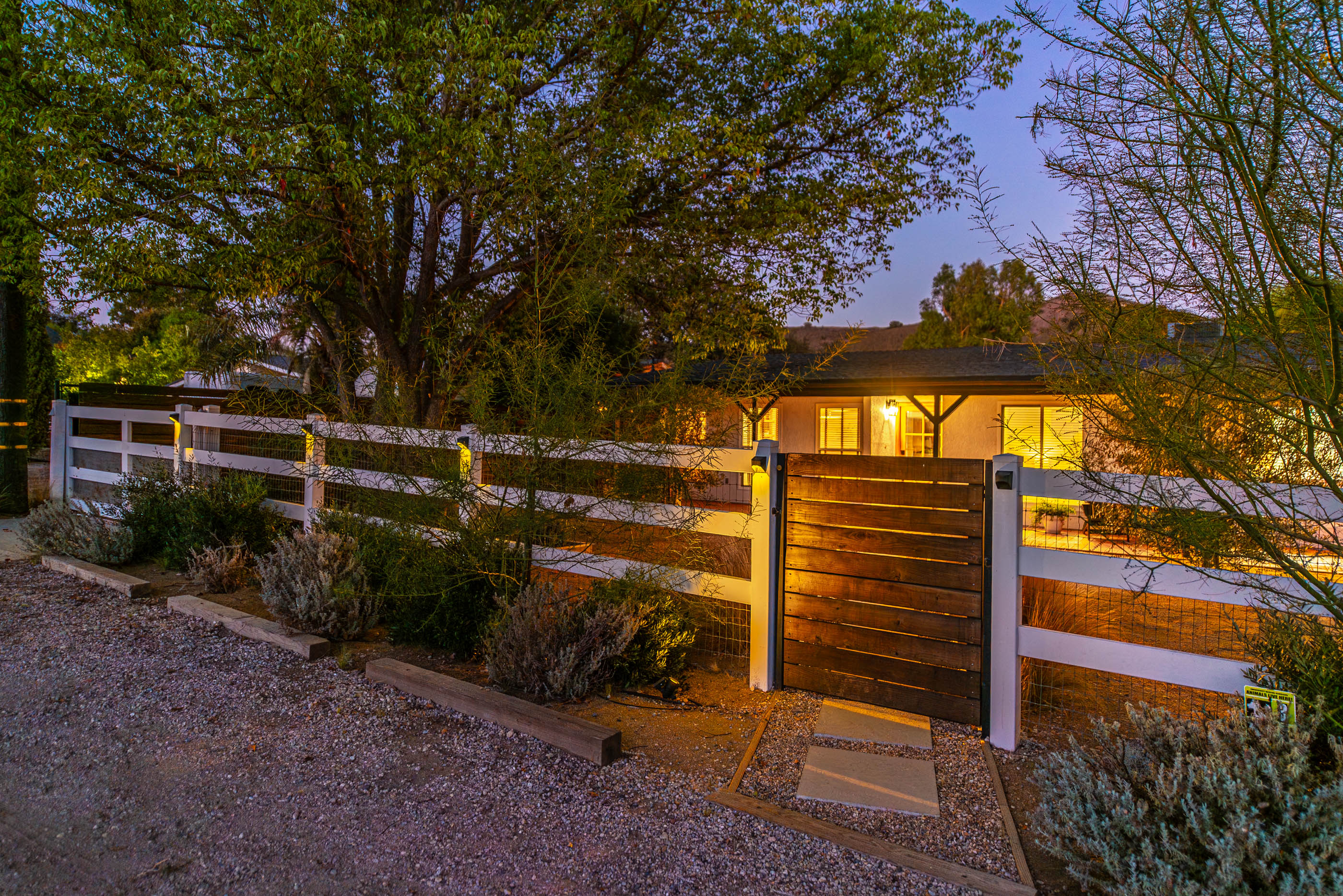  5512 Colodny Drive, Agoura Hills - 物件實景