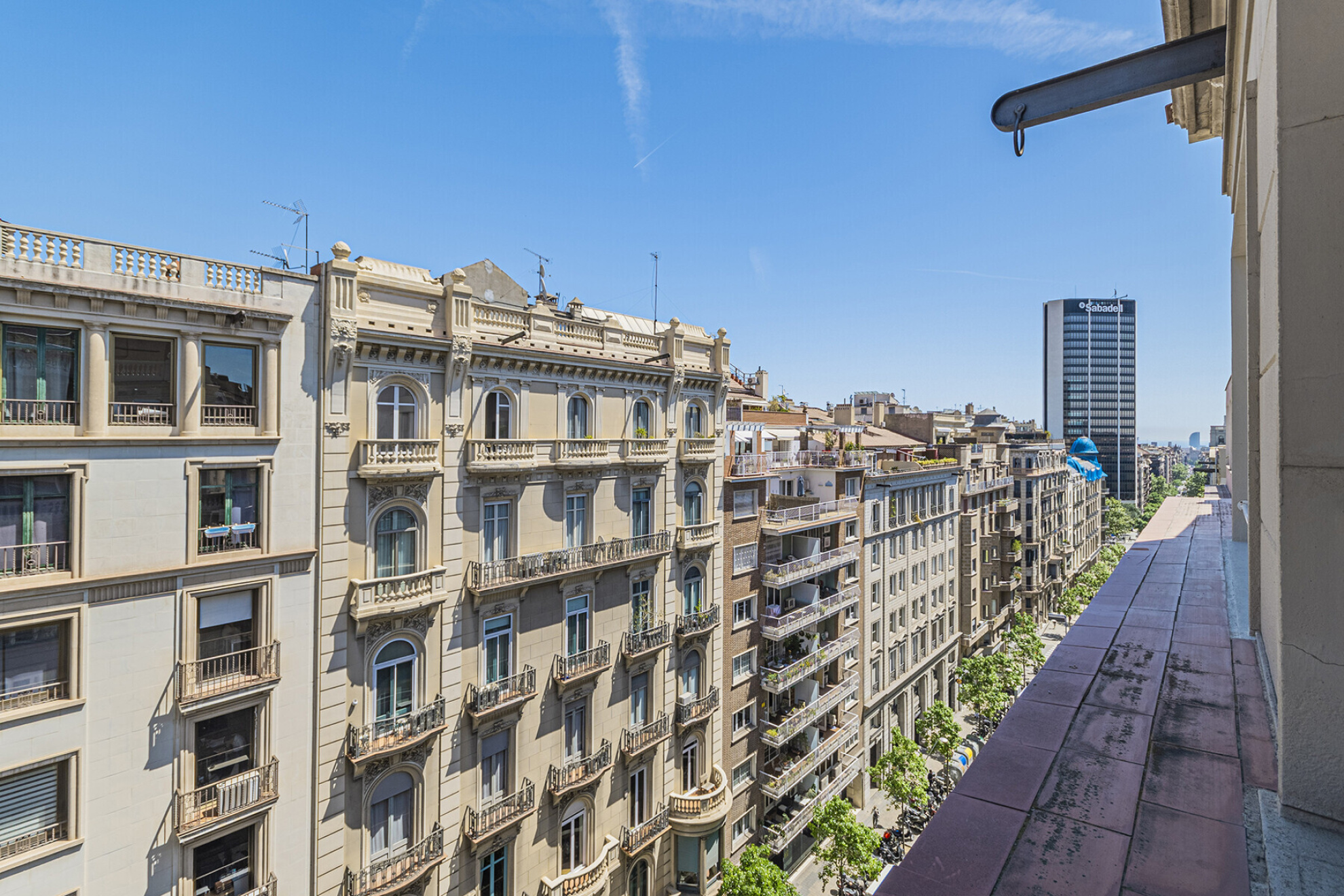  Impressive Duplex Penthouse with 80m2 terraces in the center of Galvany - 物件實景