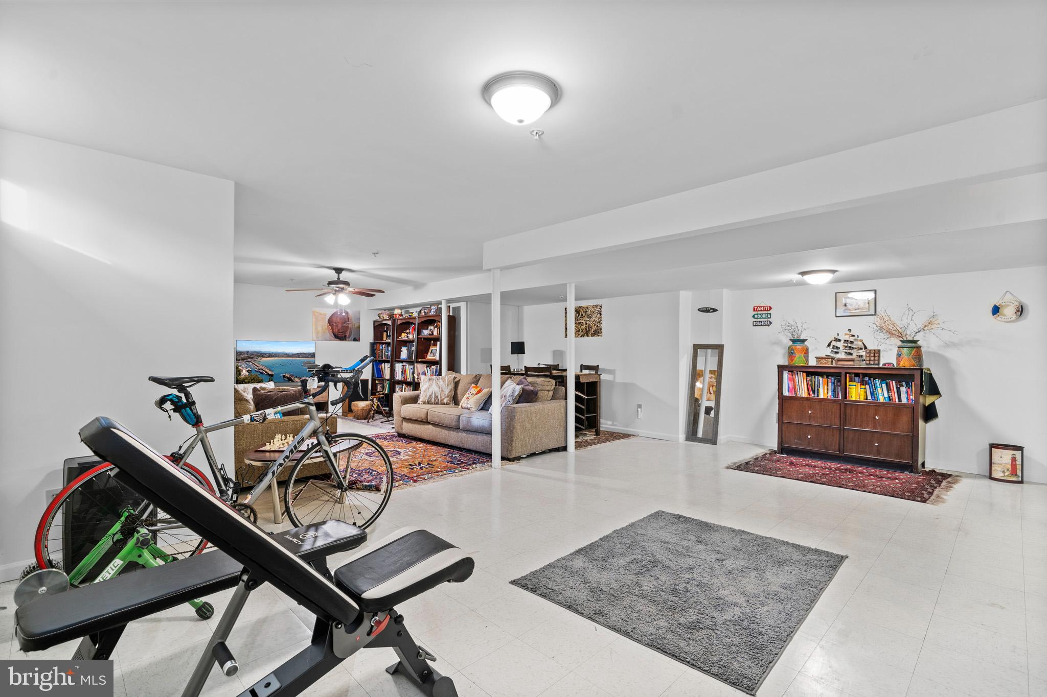 Clinton, Maryland, 20735, United States, 5 Bedrooms Bedrooms, ,4 BathroomsBathrooms,Residential,For Sale,2005759