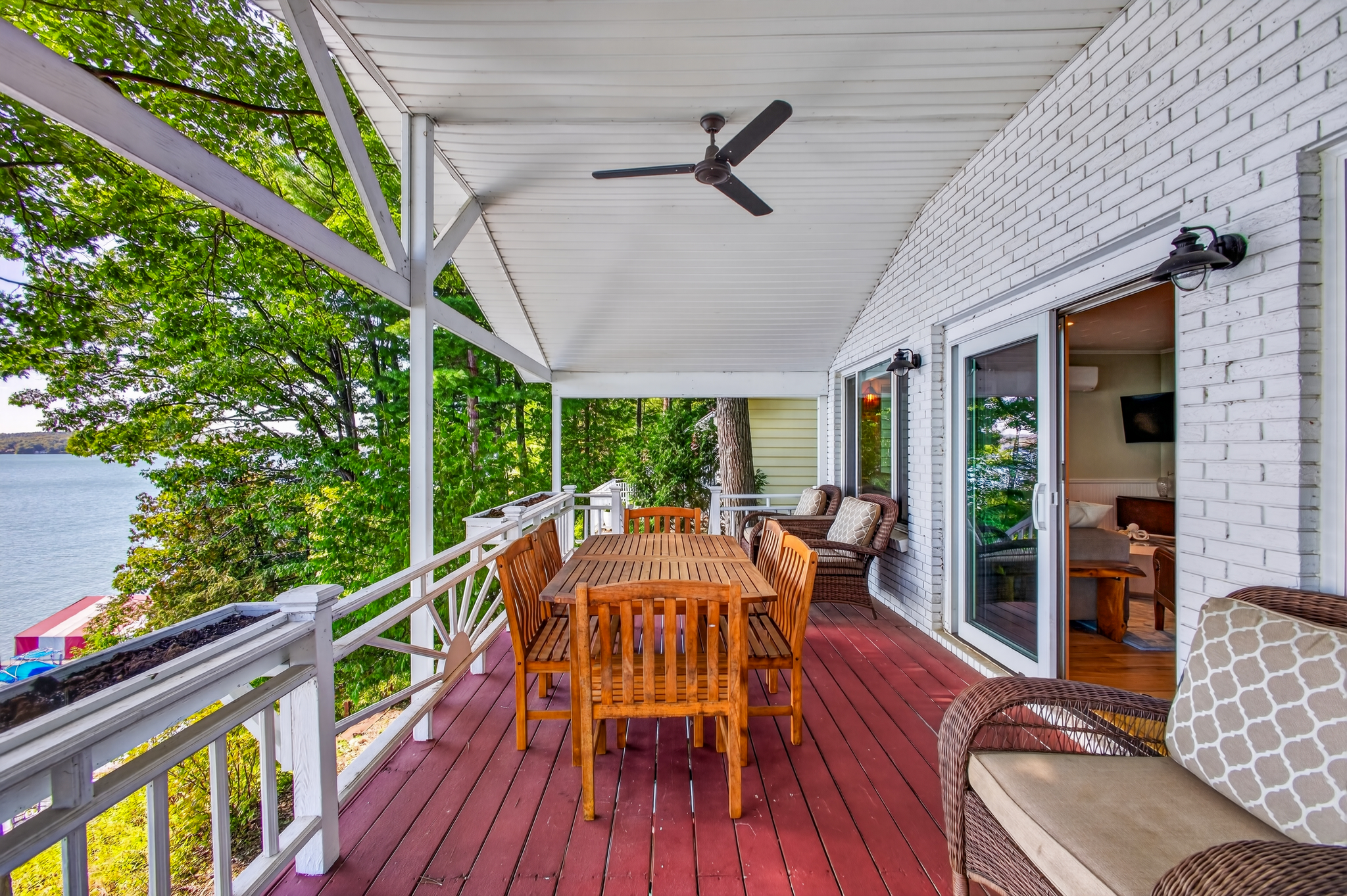  Walloon Lake Cottage - 物件實景