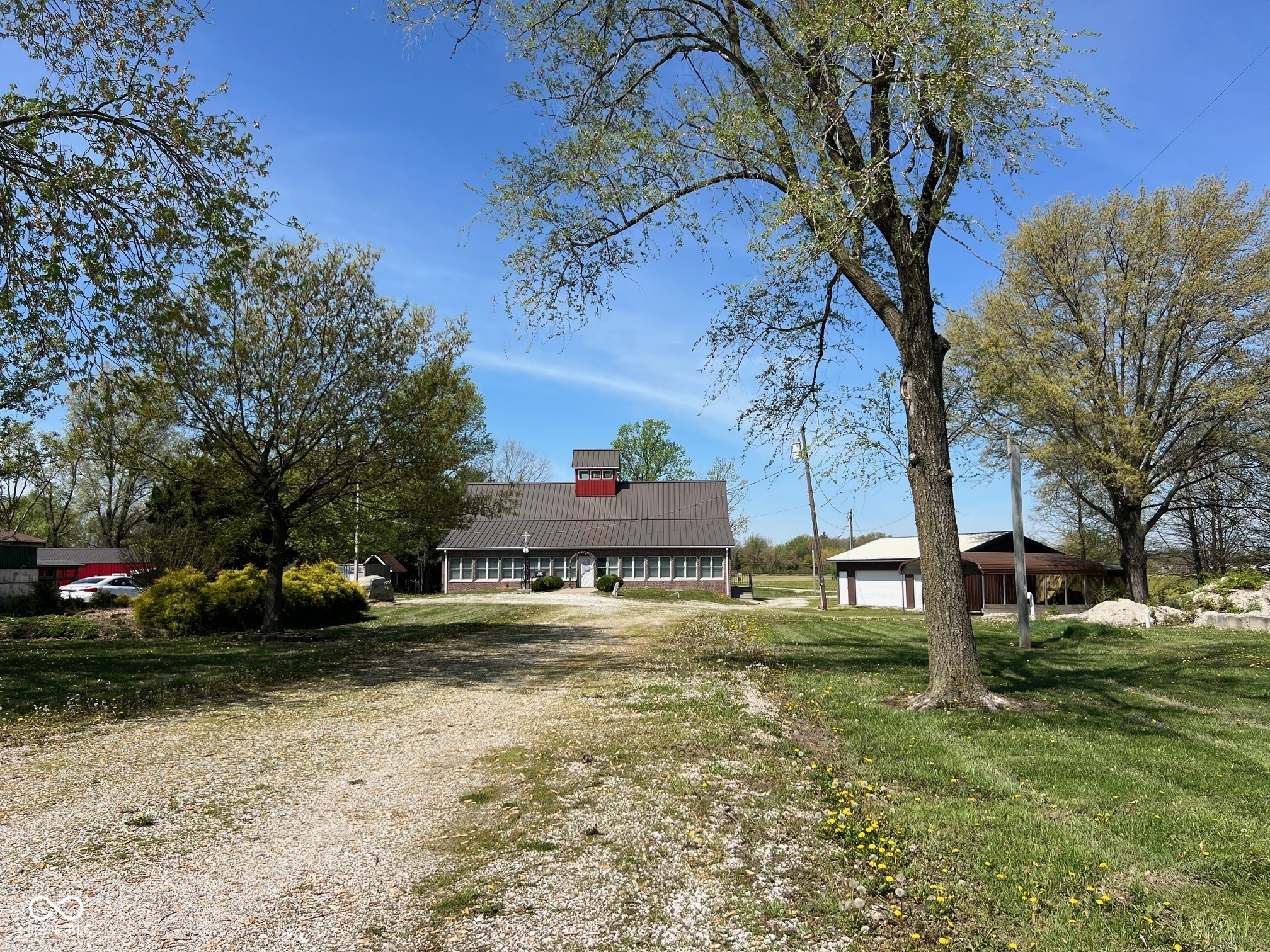 Farmersburg, Indiana, 47850, United States, 3 Bedrooms Bedrooms, ,2 BathroomsBathrooms,Residential,For Sale,1915515