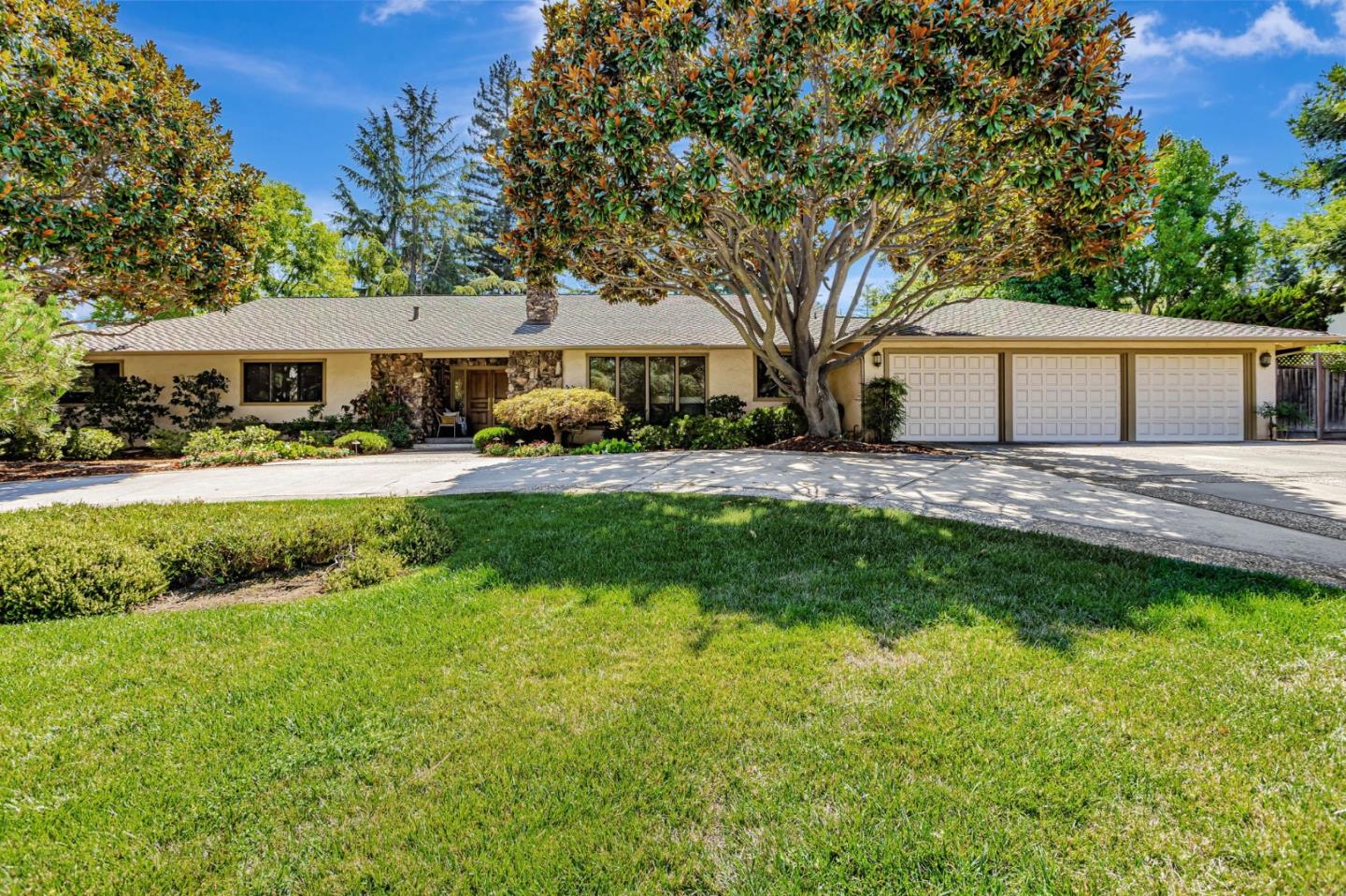 Saratoga, California, 95070, United States, 4 Bedrooms Bedrooms, ,4 BathroomsBathrooms,Residential,For Sale,1942140