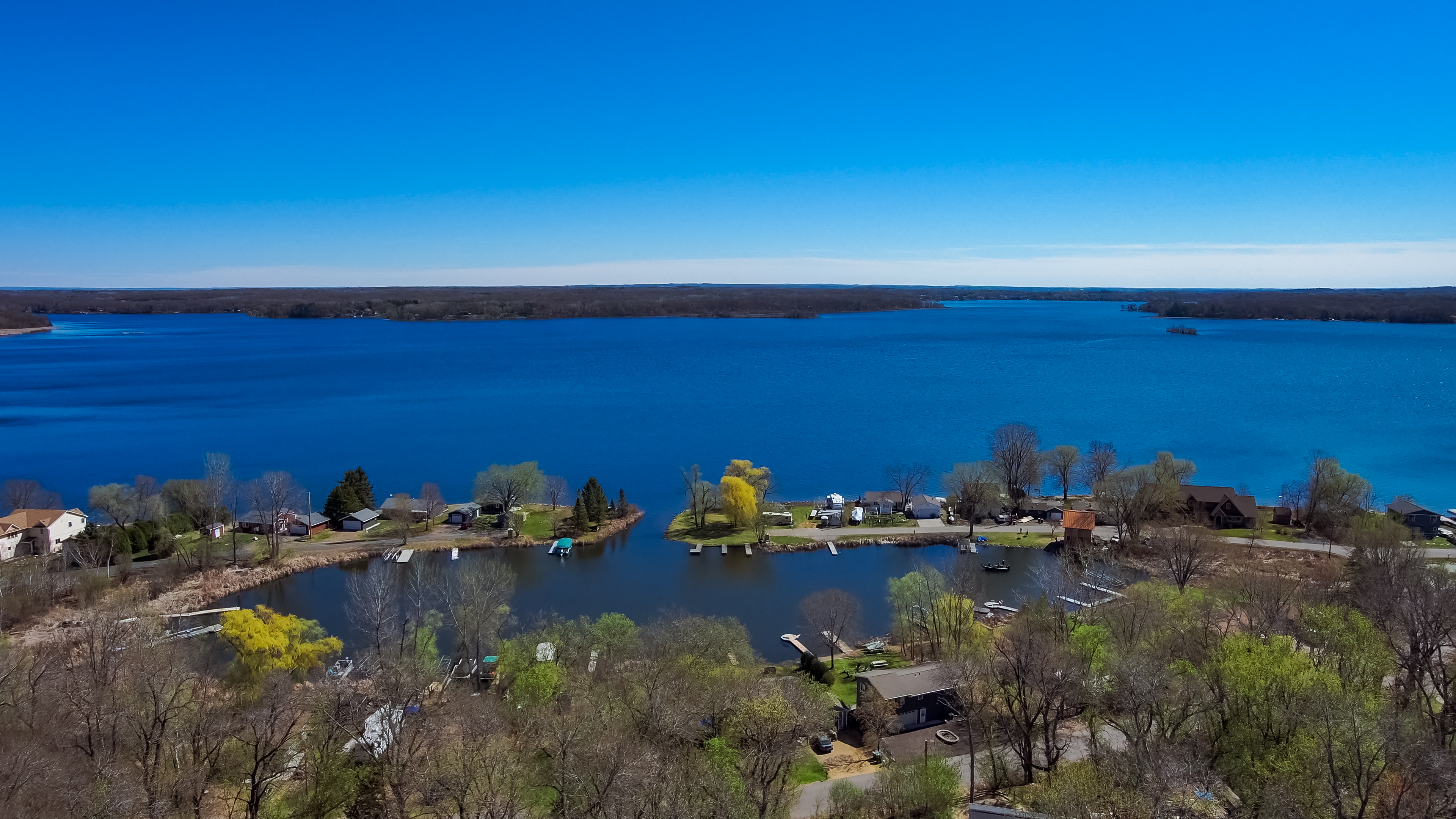  Refined Lakeview Living on Big Marine Lake - 物件實景