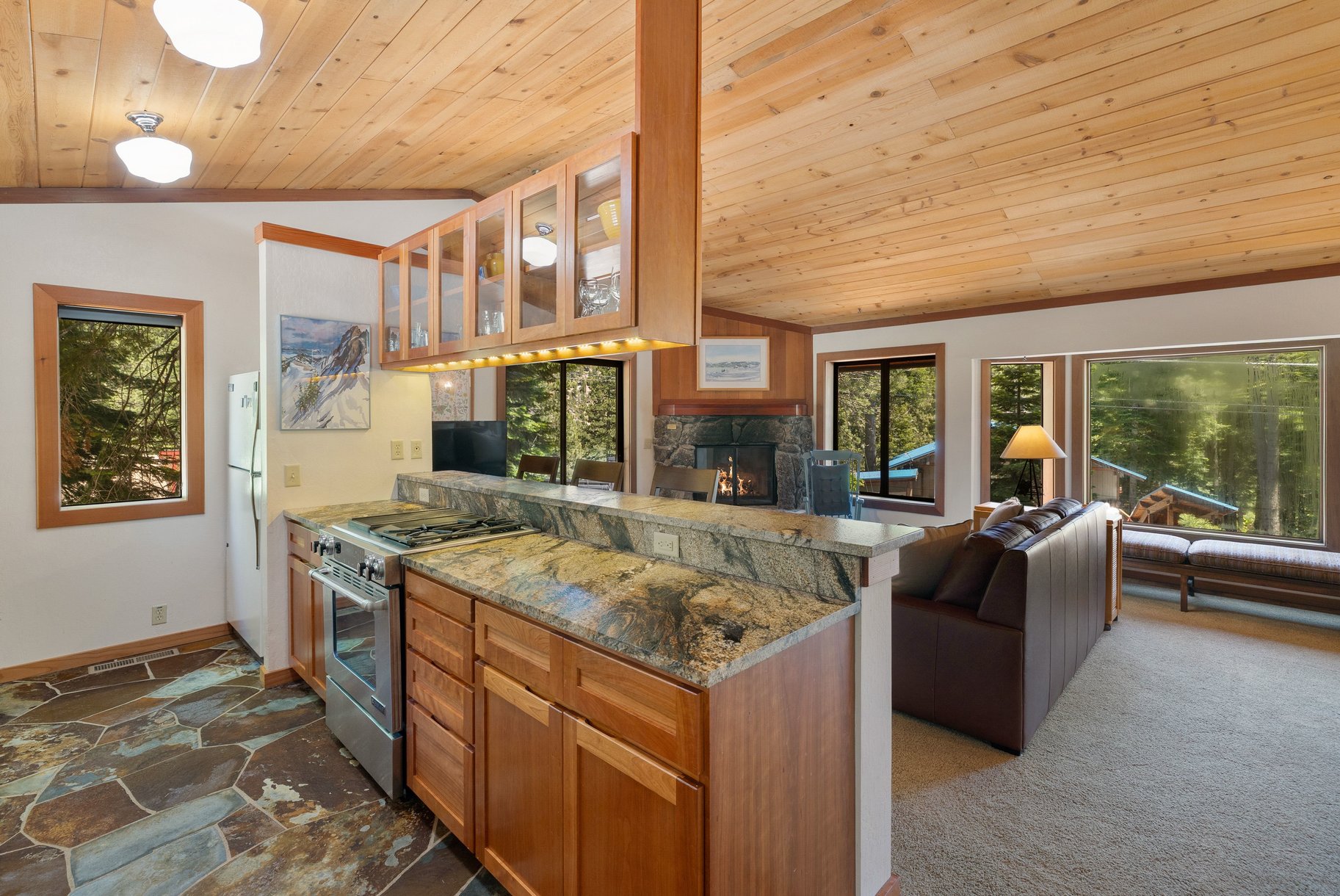  Cozy Olympic Valley Ski Cabin Near Palisades Tahoe - 物件實景