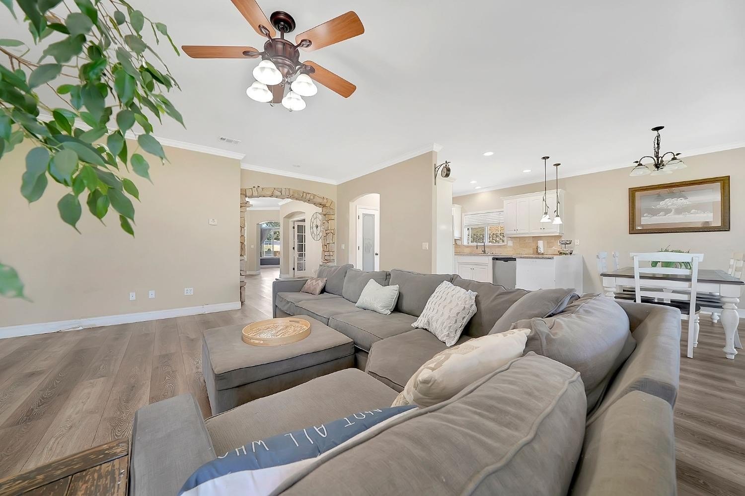 Valley Springs, California, 95252, United States, 3 Bedrooms Bedrooms, ,2 BathroomsBathrooms,Residential,For Sale,1879867