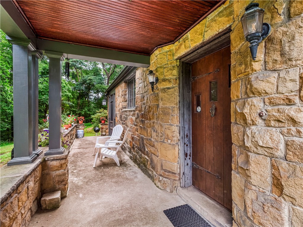 Shaler, Pennsylvania, 15116, United States, 3 Bedrooms Bedrooms, ,1 BathroomBathrooms,Residential,For Sale,1989376