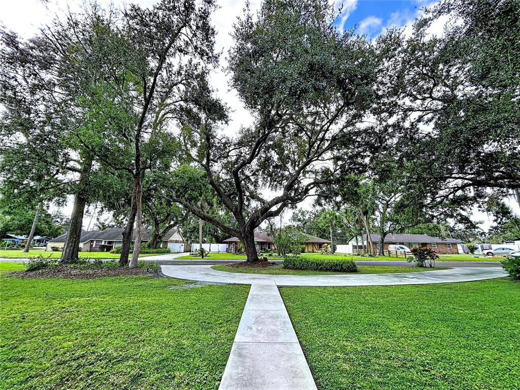 Brandon, Florida, 33511, United States, 4 Bedrooms Bedrooms, ,2 BathroomsBathrooms,Residential,For Sale,1968846