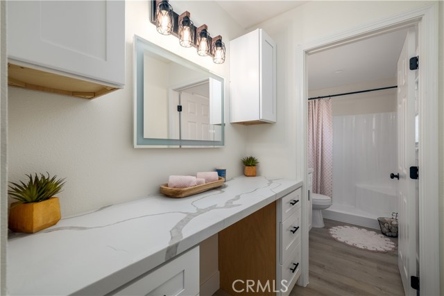 Lake Elsinore, California, 92530, United States, 3 Bedrooms Bedrooms, ,2 BathroomsBathrooms,Residential,For Sale,1942954