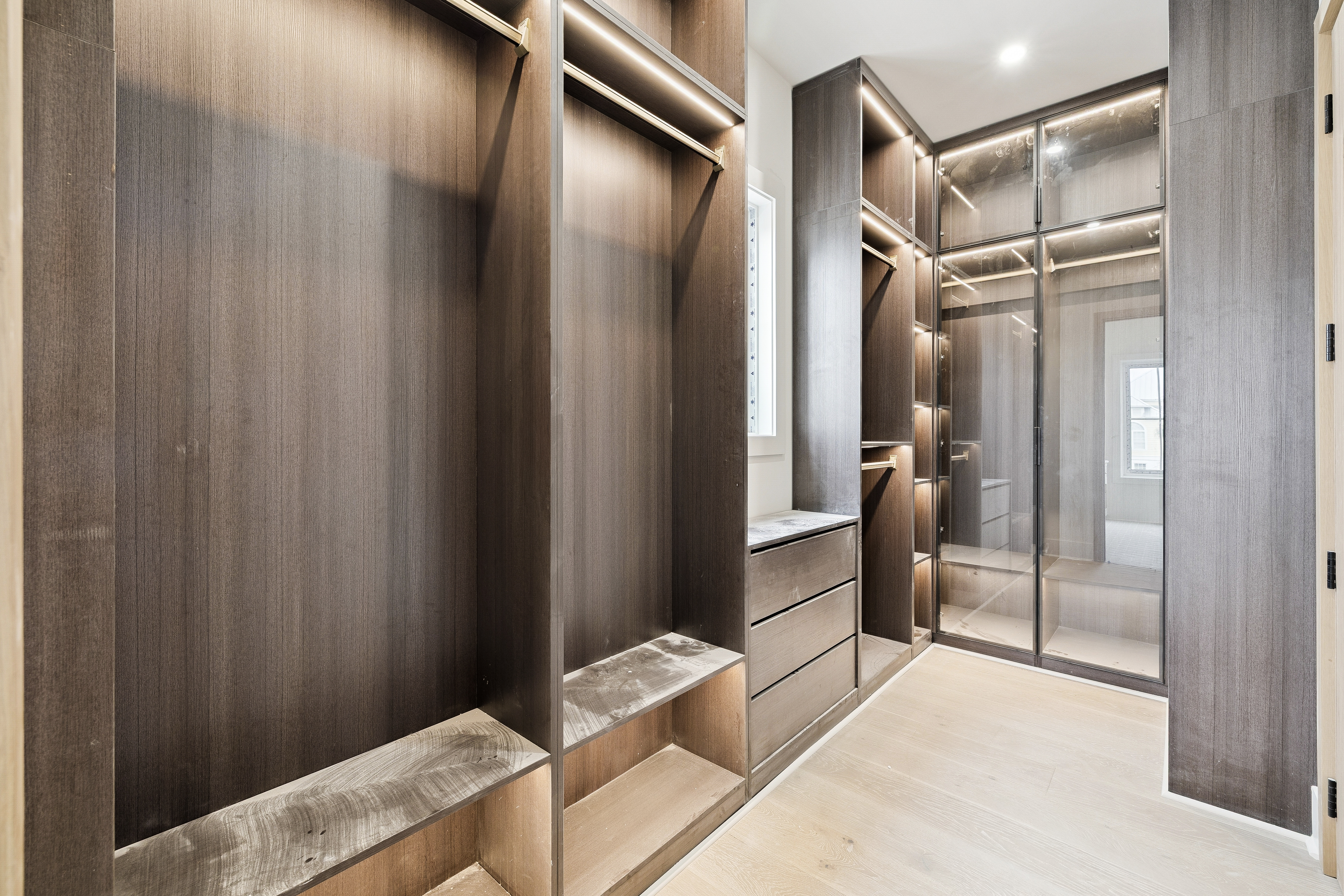  Stunning New Construction with Gulf Views, Courtyard Pool & Designer Finishes - 物件實景