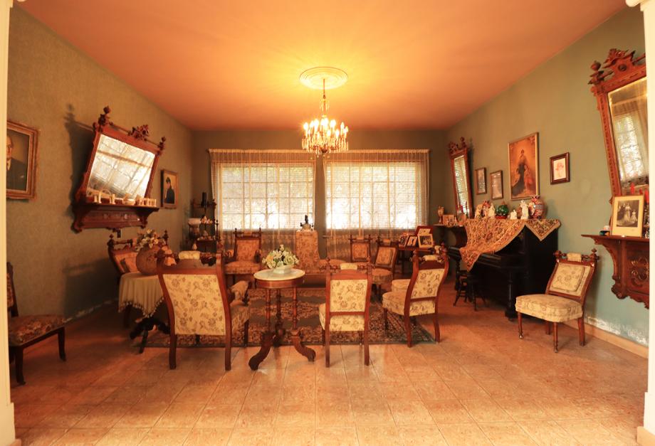 Centro, Morelia, Michoacán de Ocampo, 58020, Mexico, 6 Bedrooms Bedrooms, ,3 BathroomsBathrooms,Residential,For Sale,Centro,1444259