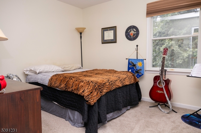 Mount Olive Twp., New Jersey, 07836-4410, United States, 4 Bedrooms Bedrooms, ,3 BathroomsBathrooms,Residential,For Sale,1944608