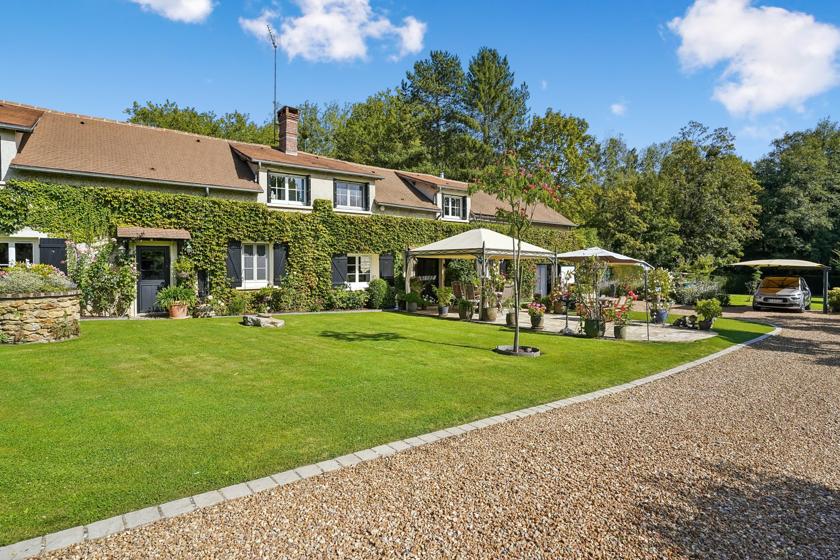  Charming house in Poigny la forêt - 物件實景