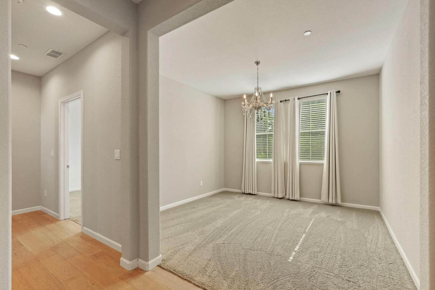 Lodi, California, 95242, United States, 2 Bedrooms Bedrooms, ,3 BathroomsBathrooms,Residential,For Sale,1848550