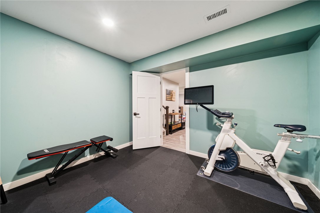 Penn Twp, Pennsylvania, 15644, United States, 4 Bedrooms Bedrooms, ,4 BathroomsBathrooms,Residential,For Sale,2010437