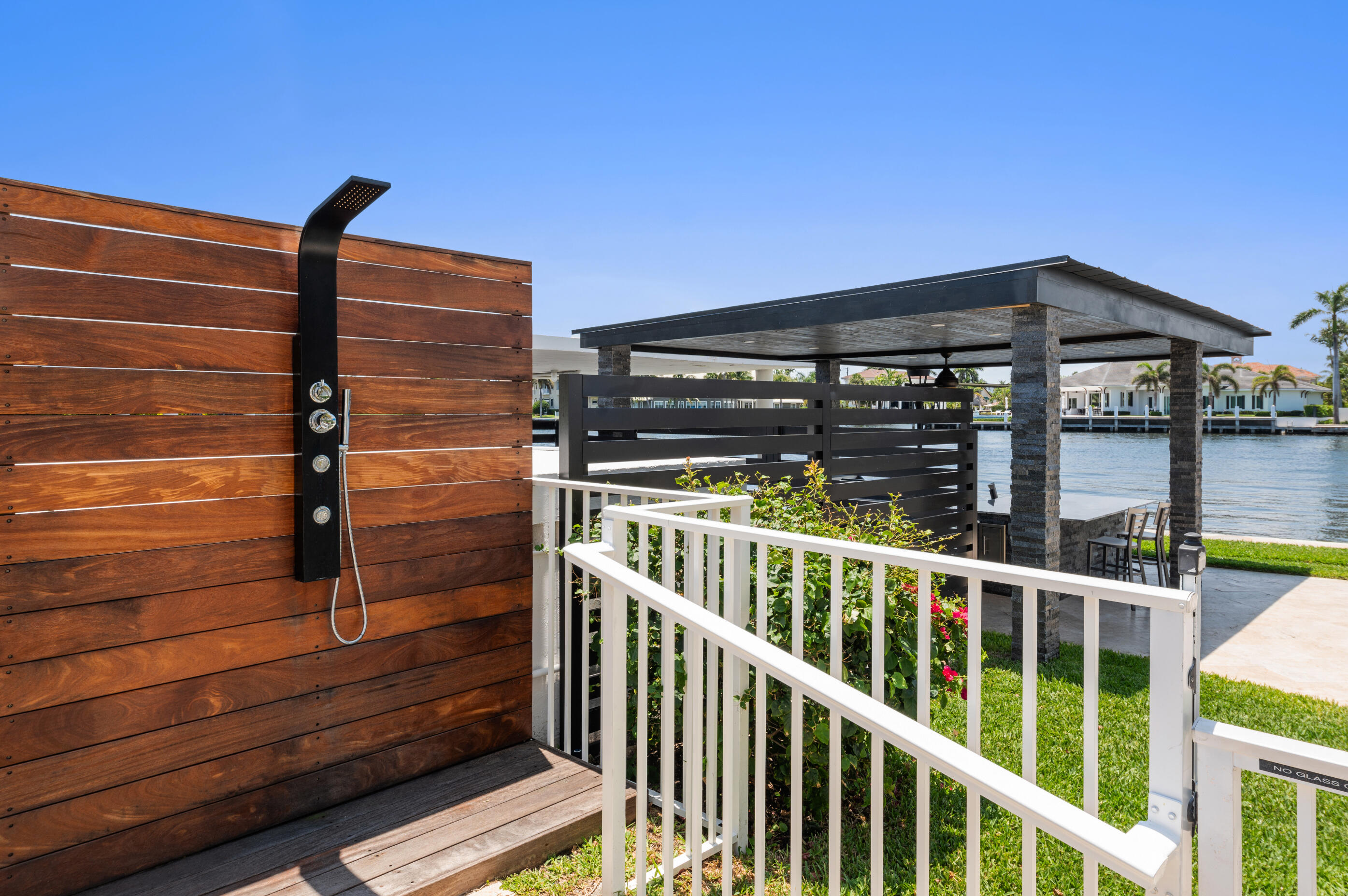 Delray Beach, Florida, 33483, United States, 2 Bedrooms Bedrooms, ,2 BathroomsBathrooms,Residential,For Sale,1826520