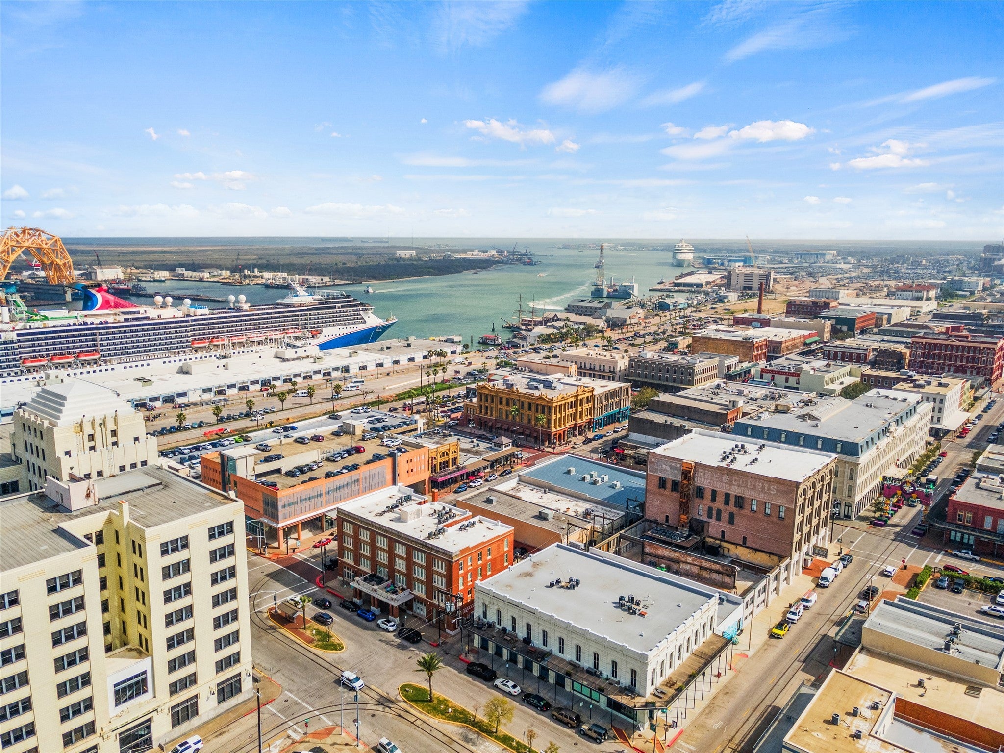 Galveston, Texas, 77550, United States, 1 Bedroom Bedrooms, ,2 BathroomsBathrooms,Residential,For Sale,1743707