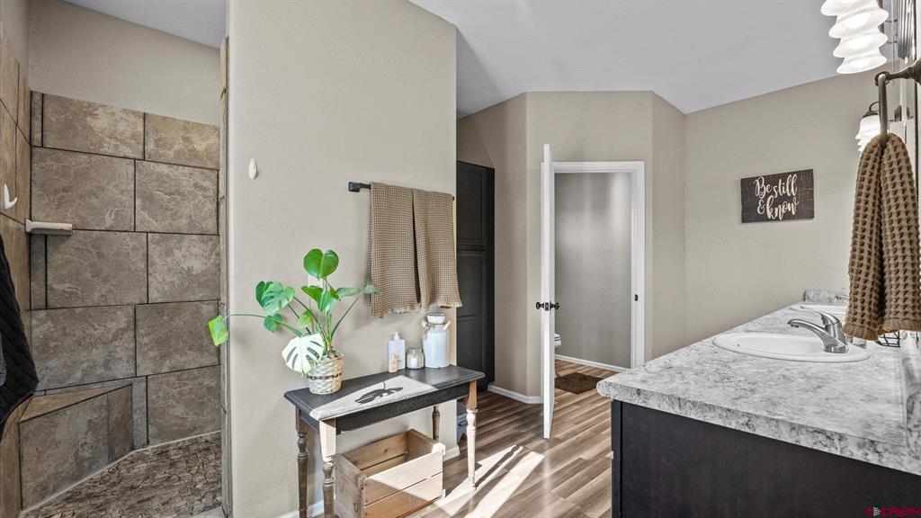 Austin, Colorado, 81410, United States, 3 Bedrooms Bedrooms, ,2 BathroomsBathrooms,Residential,For Sale,1925563