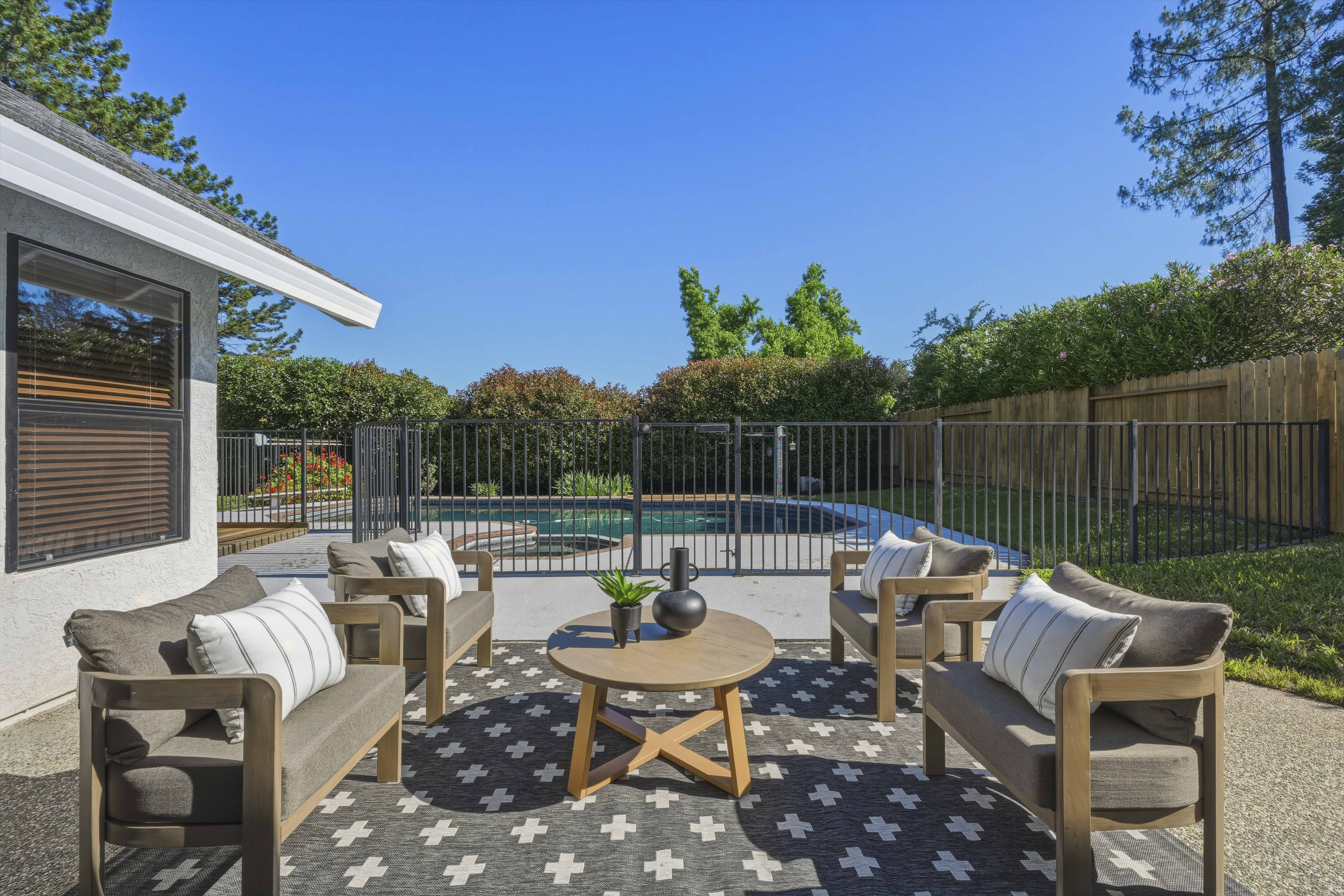  1812 Summerhill Drive, Roseville, CA 95661 - 物件實景