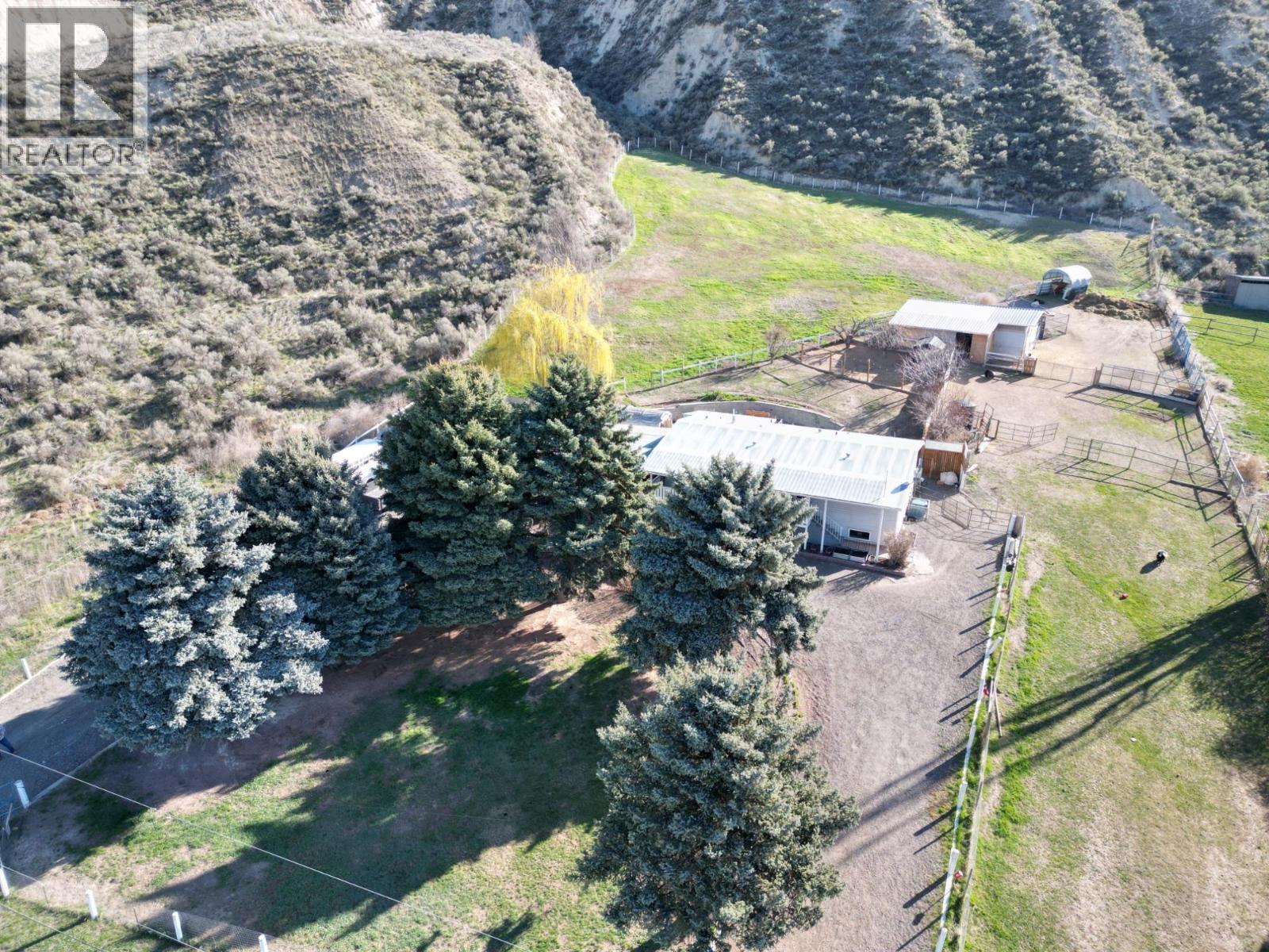 KAMLOOPS, British Columbia, V2H 1S7, CA, 4 Bedrooms Bedrooms, ,3 BathroomsBathrooms,Residential,For Sale,1949543
