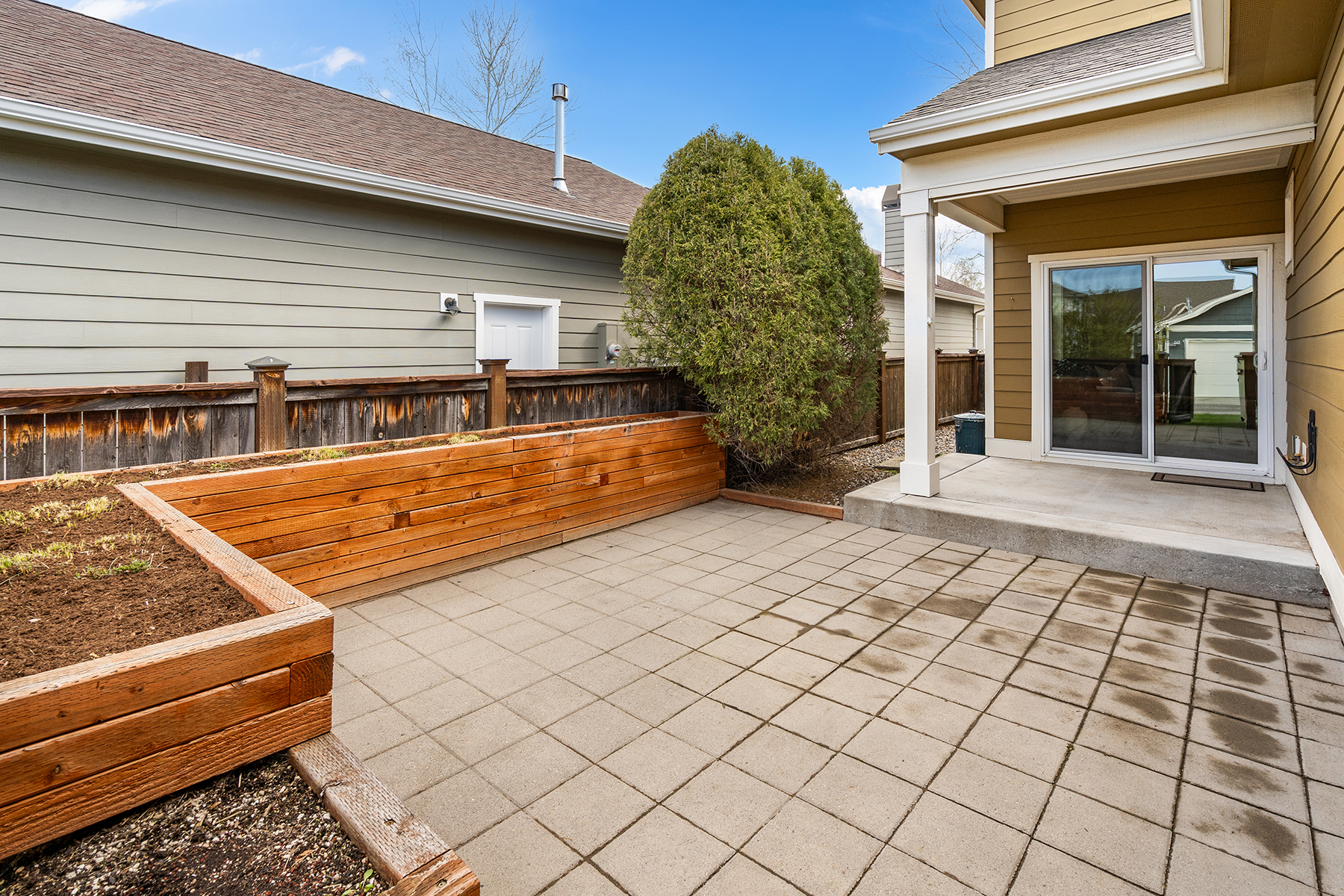  3179 Spring Ridge Drive - 物件實景
