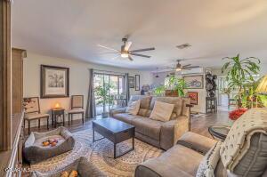 Lancaster, California, 93536, United States, 3 Bedrooms Bedrooms, ,2 BathroomsBathrooms,Residential,For Sale,1940443