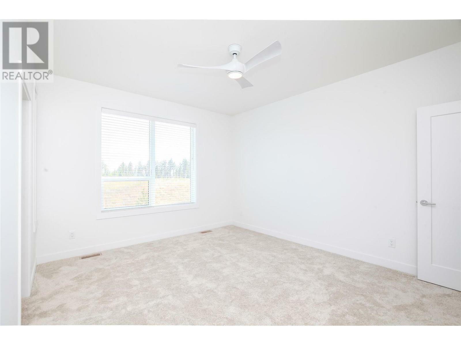 KELOWNA, British Columbia, V1Y 9T1, CA, 3 Bedrooms Bedrooms, ,3 BathroomsBathrooms,Residential,For Sale,1960359