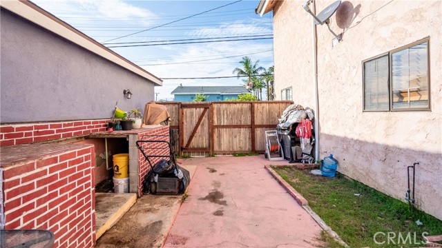 Lynwood, California, 90262, United States, 5 Bedrooms Bedrooms, ,4 BathroomsBathrooms,Residential,For Sale,2011680