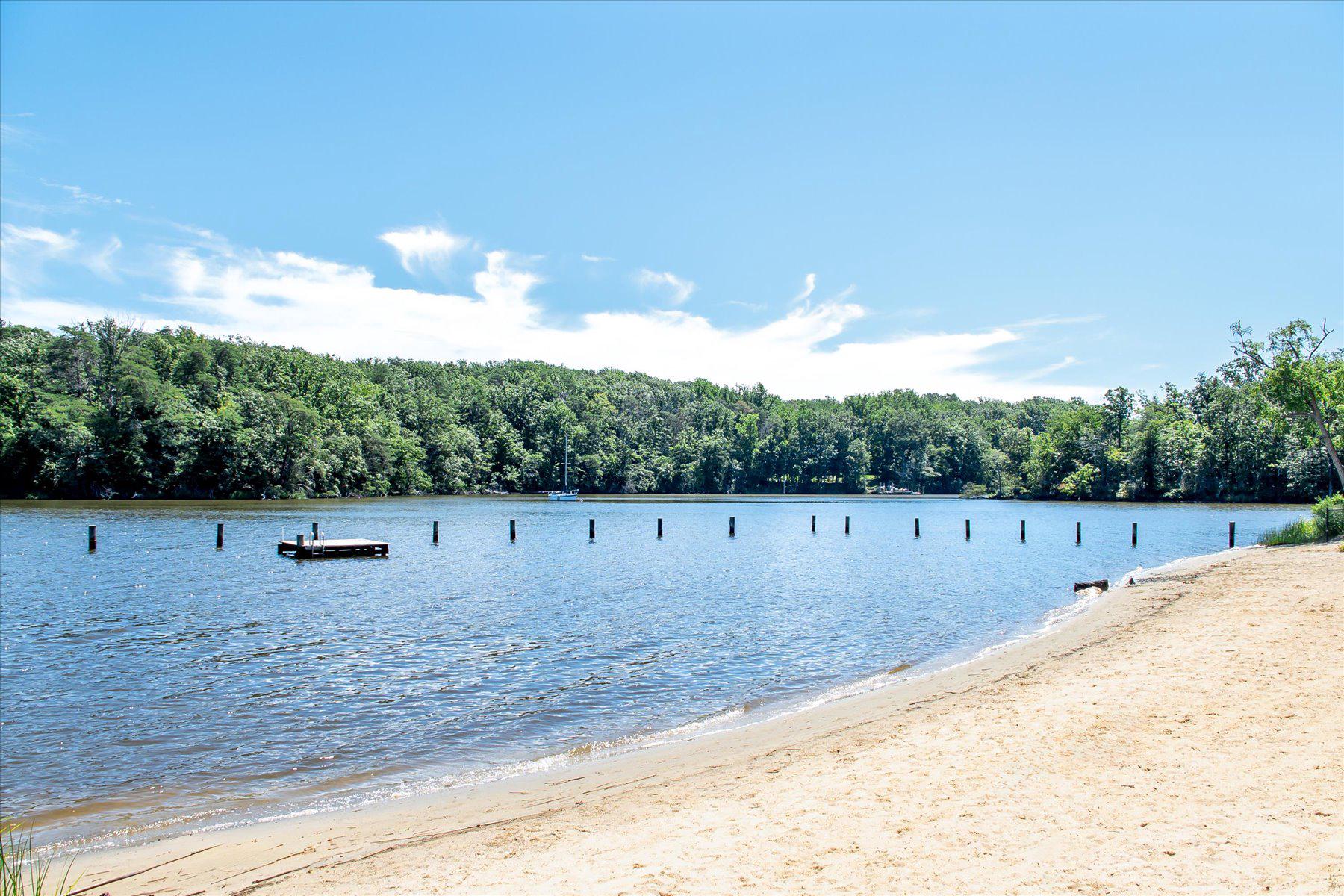  2033 Shore Drive, Edgewater, MD, 21037 - 物件實景