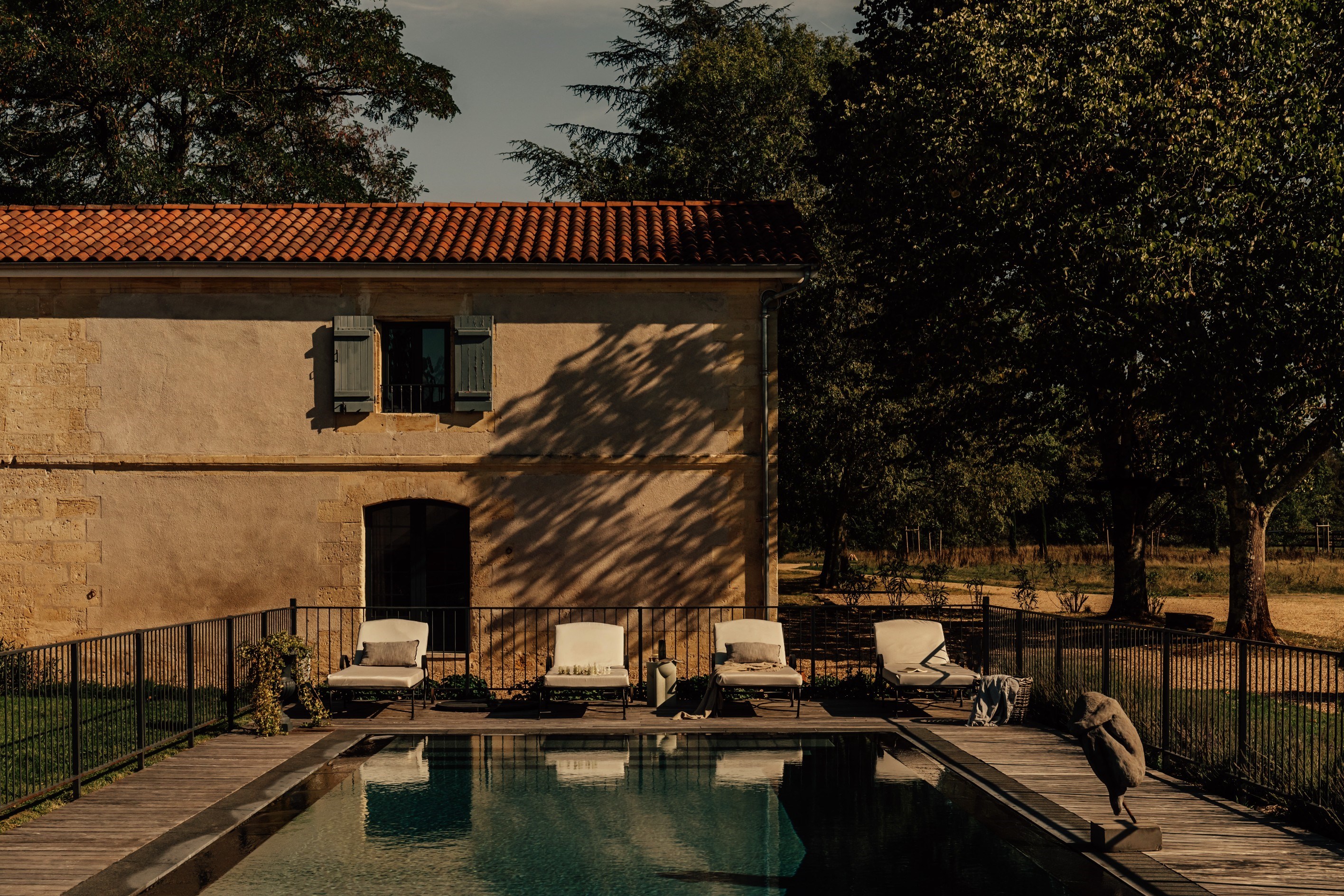  18TH CENTURY CHÂTEAU - SWIMMING POOL - SPA - OUTBUILDINGS - EQUESTRIAN ESTATE - 物件實景