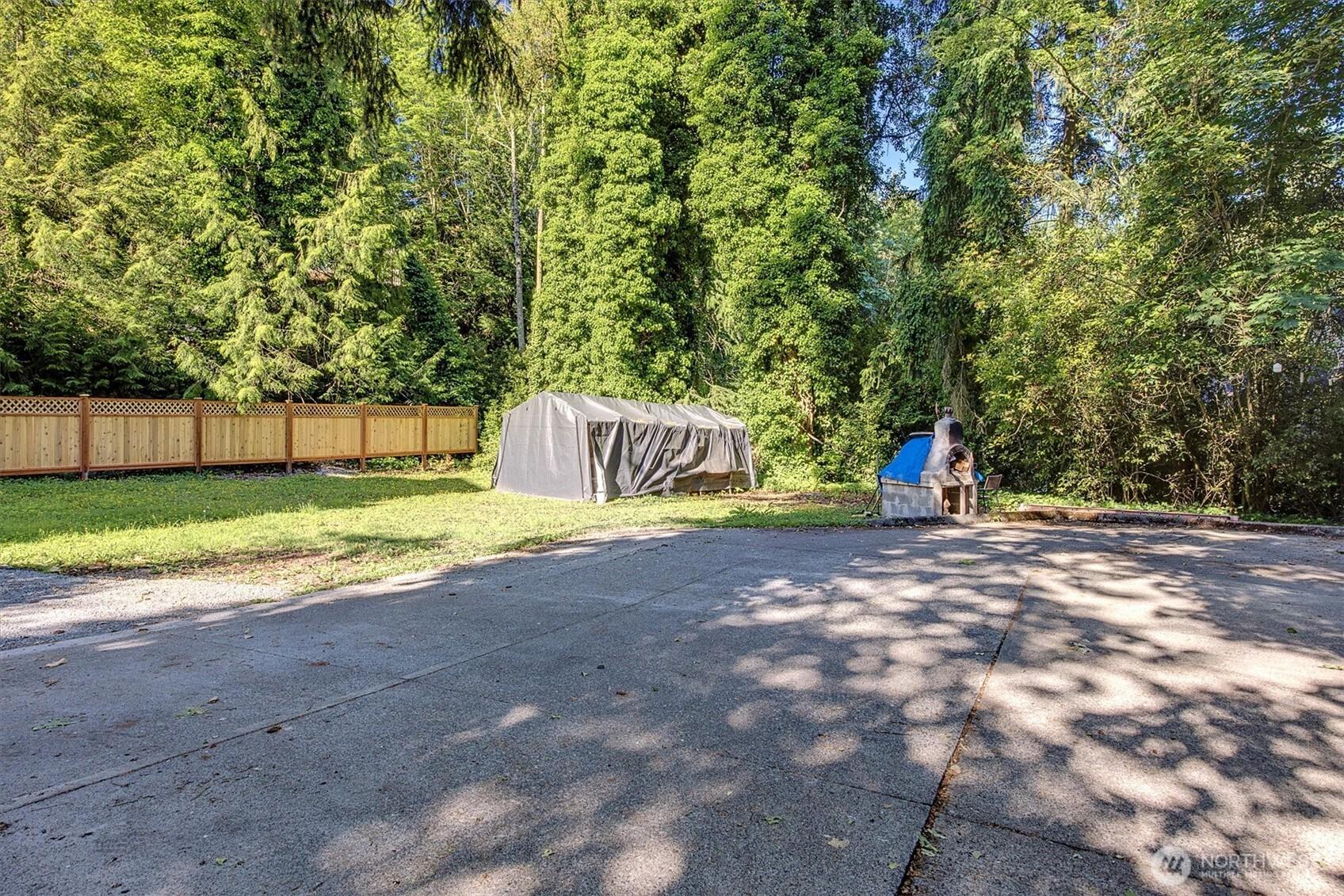 MOUNTLAKE TERRACE, Washington, 98043, United States, 4 Bedrooms Bedrooms, ,2 BathroomsBathrooms,Residential,For Sale,1890817