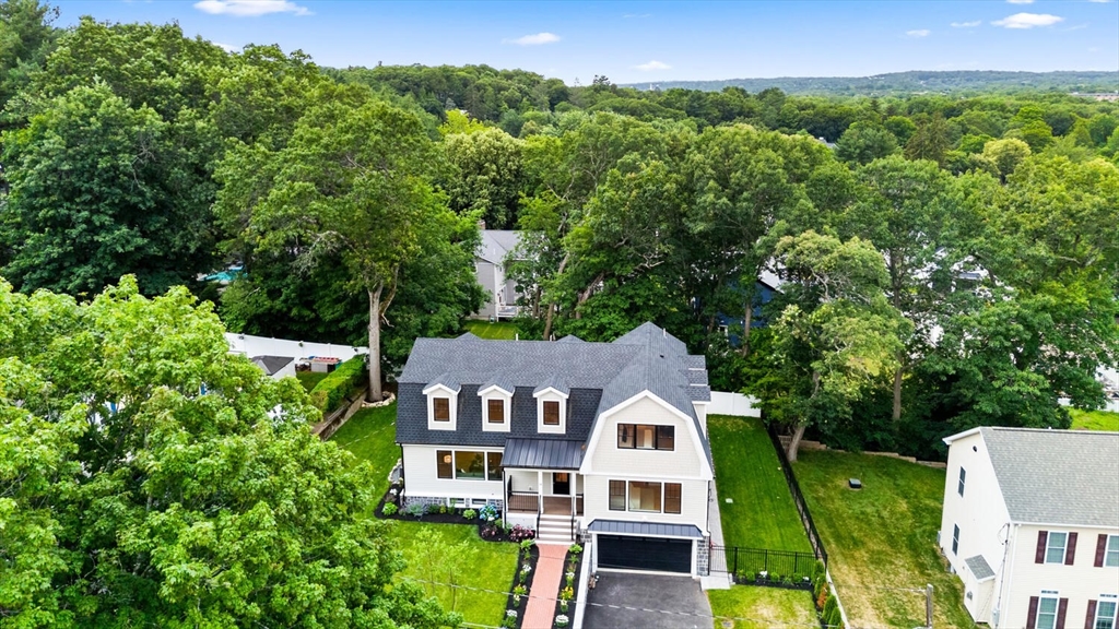 Winchester, Massachusetts, 01890, United States, 6 Bedrooms Bedrooms, ,5 BathroomsBathrooms,Residential,For Sale,1940960