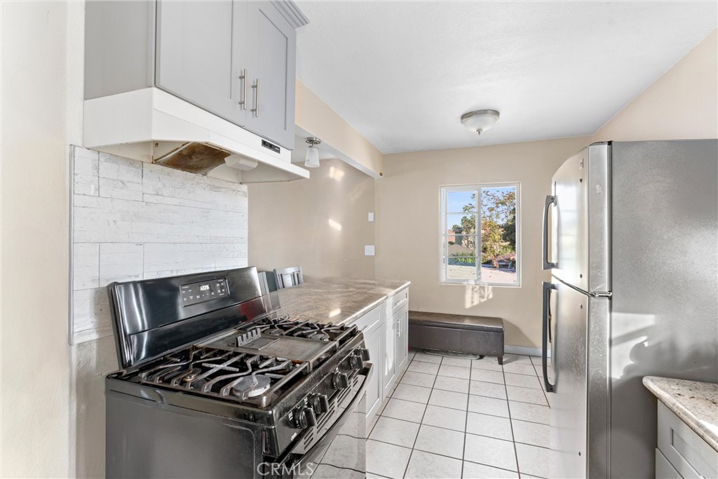 Compton, California, 90220, United States, ,Residential,For Sale,1842717