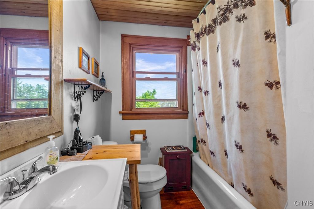 Forestport, New York, 13338, United States, 4 Bedrooms Bedrooms, ,2 BathroomsBathrooms,Residential,For Sale,1882810