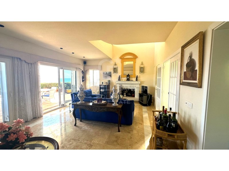 Alicante, J?vea / X?bia, Monta?ar-El Arenal, Cala, Jávea / Xàbia, Comunidad Valenciana, ES, 6 Bedrooms Bedrooms, ,6 BathroomsBathrooms,Residential,For Sale,Alicante, J?vea / X?bia, Monta?ar-El Arenal, Cala ,1449121