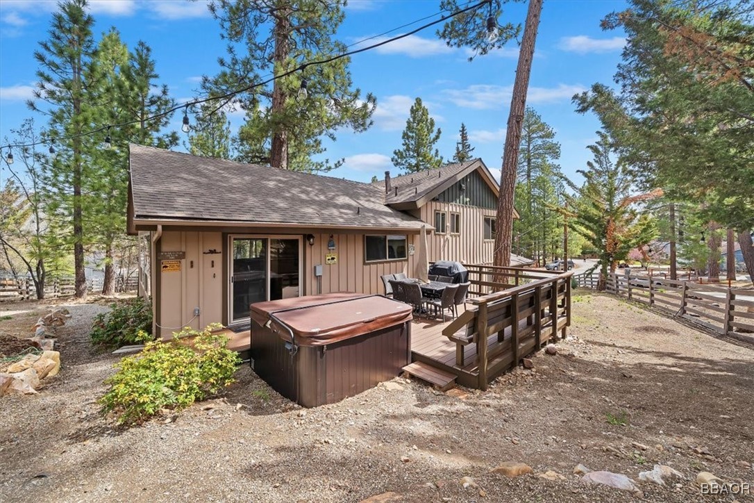 Big Bear Lake, California, 92315, United States, 4 Bedrooms Bedrooms, ,3 BathroomsBathrooms,Residential,For Sale,1827094