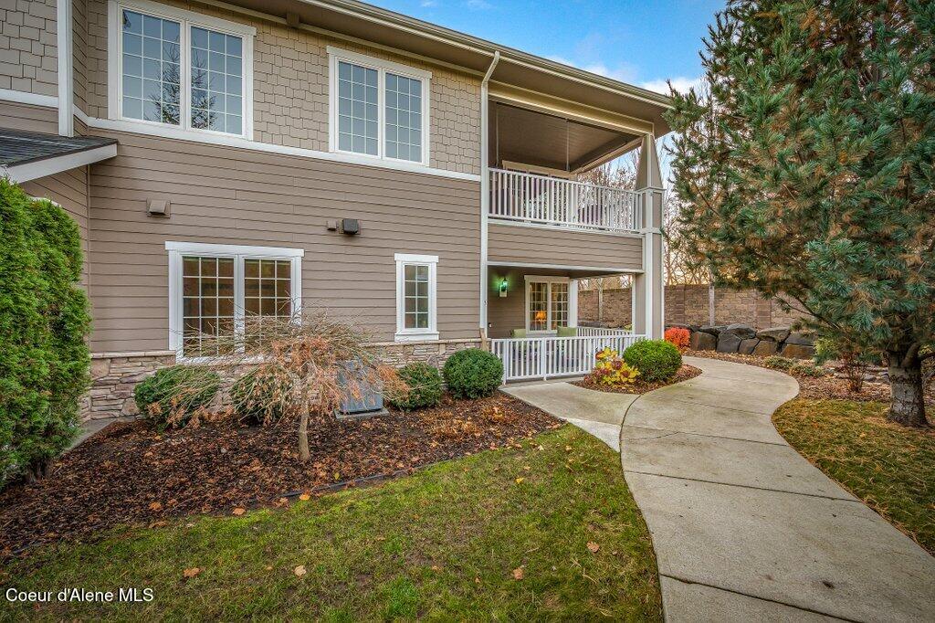 Coeur D'alene, Idaho, 83814, United States, 2 Bedrooms Bedrooms, ,Residential,For Sale,1998206