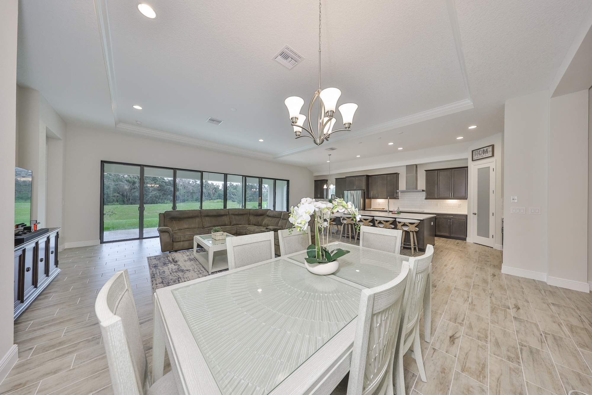 Riverview, Florida, 33579, United States, 4 Bedrooms Bedrooms, ,3 BathroomsBathrooms,Residential,For Sale,1973757