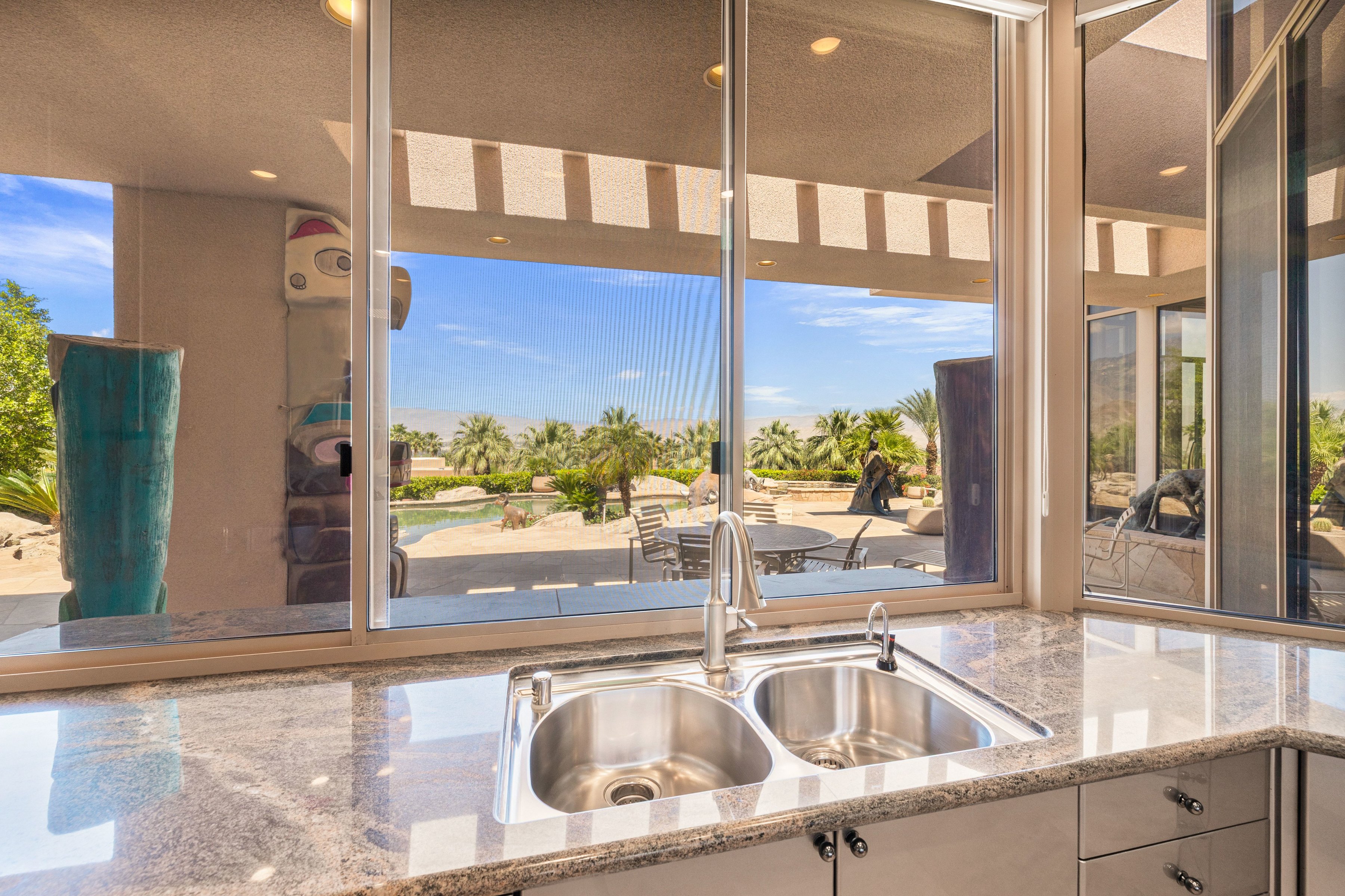  Extraordinary - Steve Chase Original - 物件實景