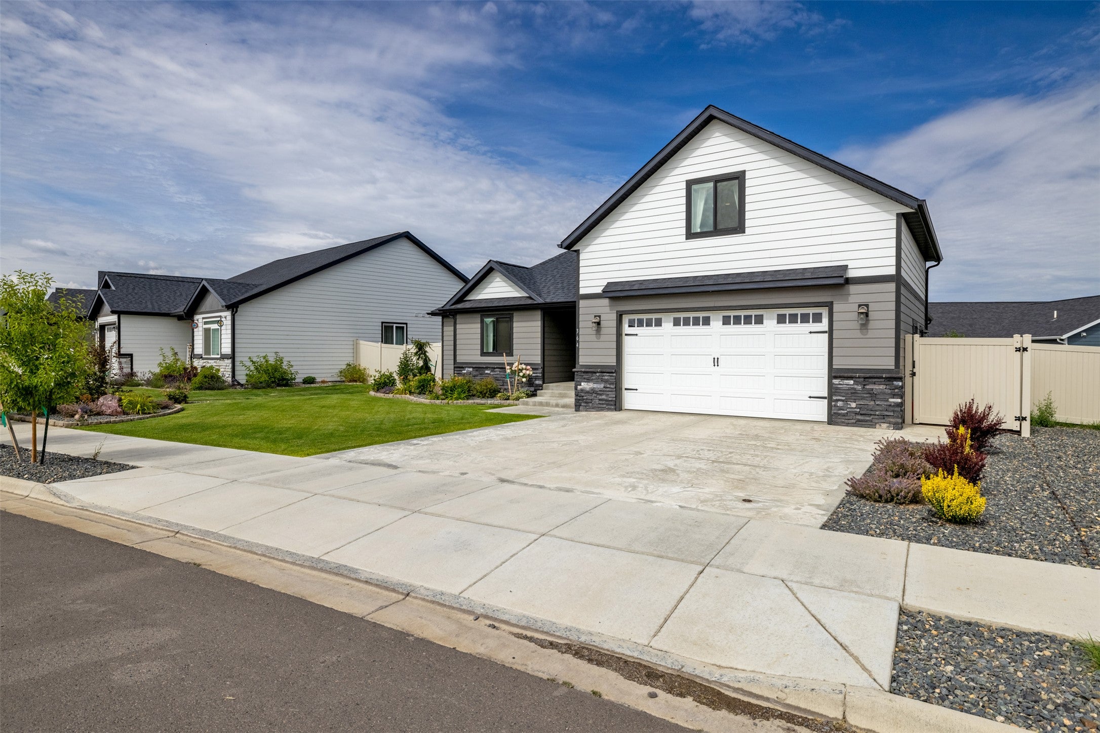 East Helena, Montana, 59635, United States, 4 Bedrooms Bedrooms, ,3 BathroomsBathrooms,Residential,For Sale,1916821