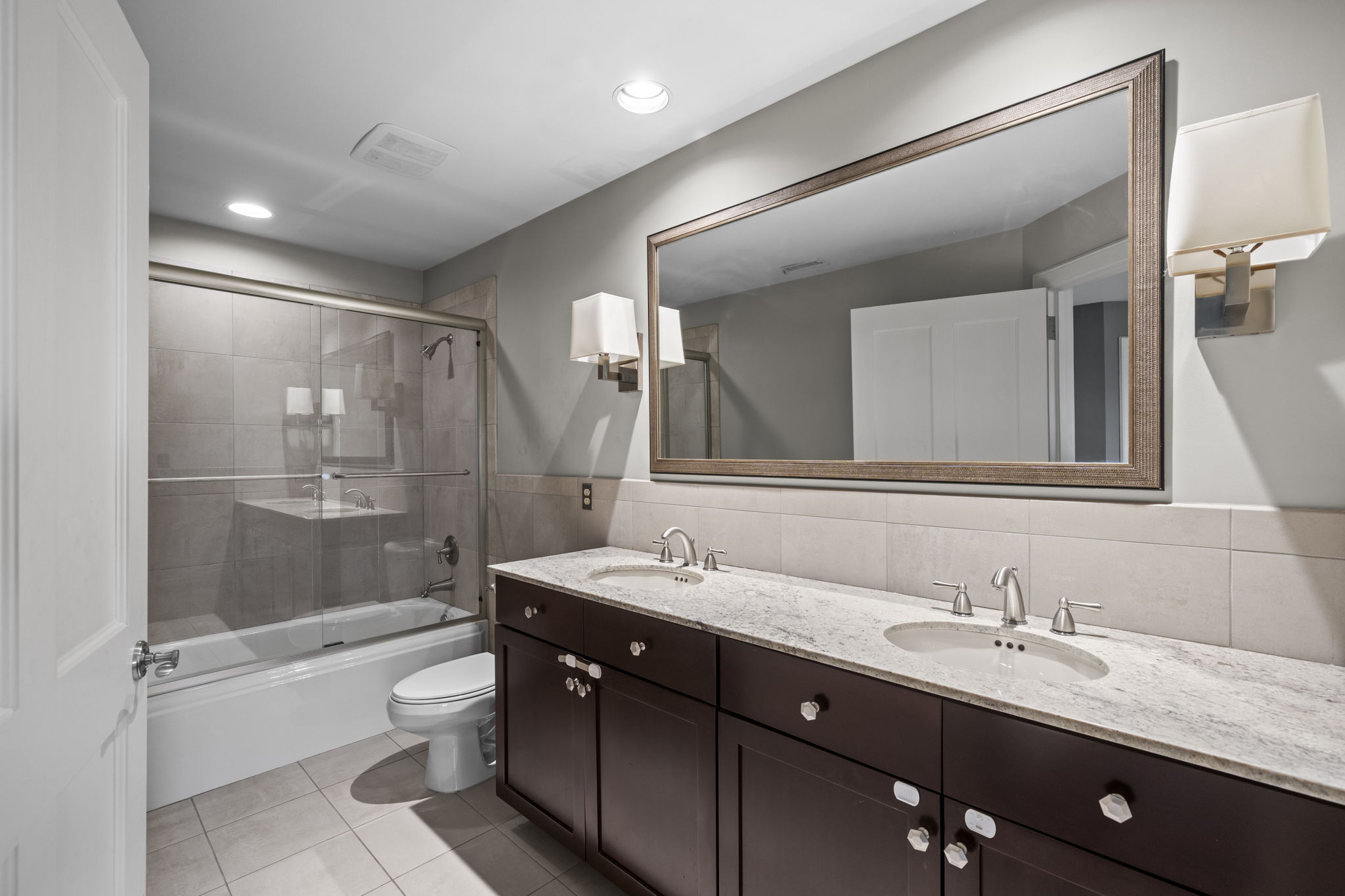  17 Bridle Ridge Lane, St. Louis, MO 63131 - 物件實景