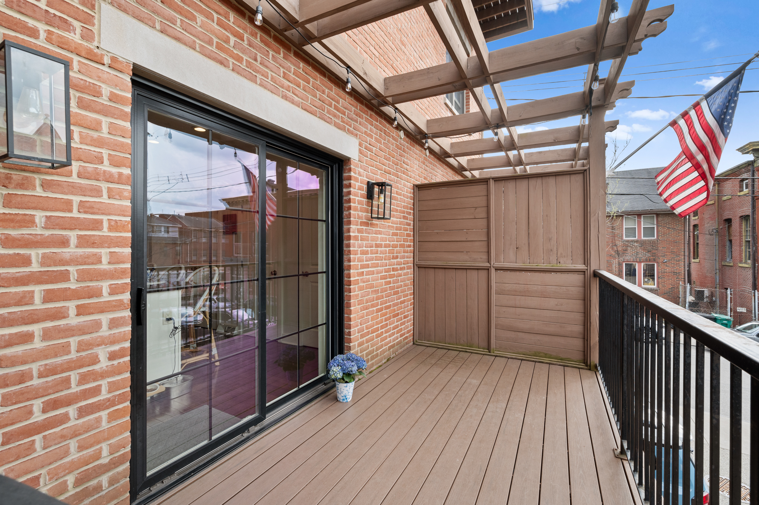  4059 Saint Johns Way, Pittsburgh, PA 15201 - 物件實景